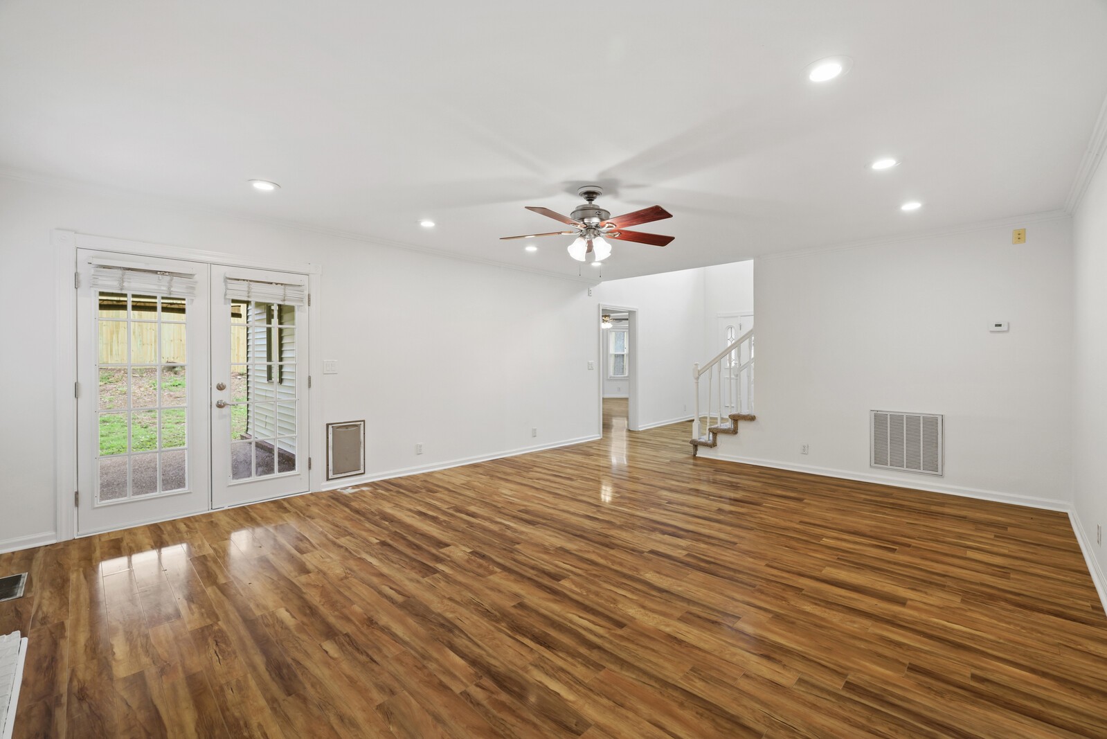 104 Kenaum Ct