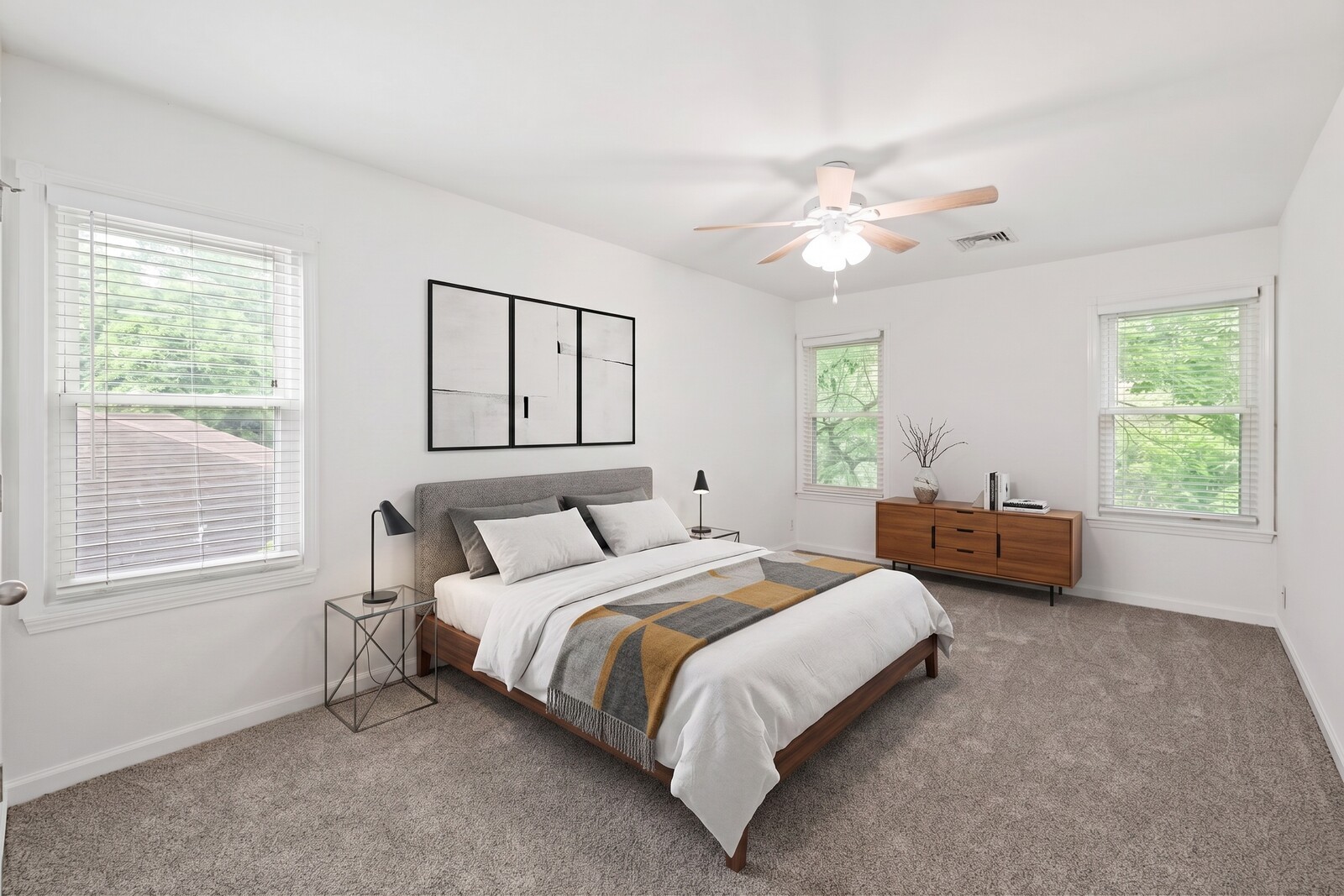 104 Kenaum Ct