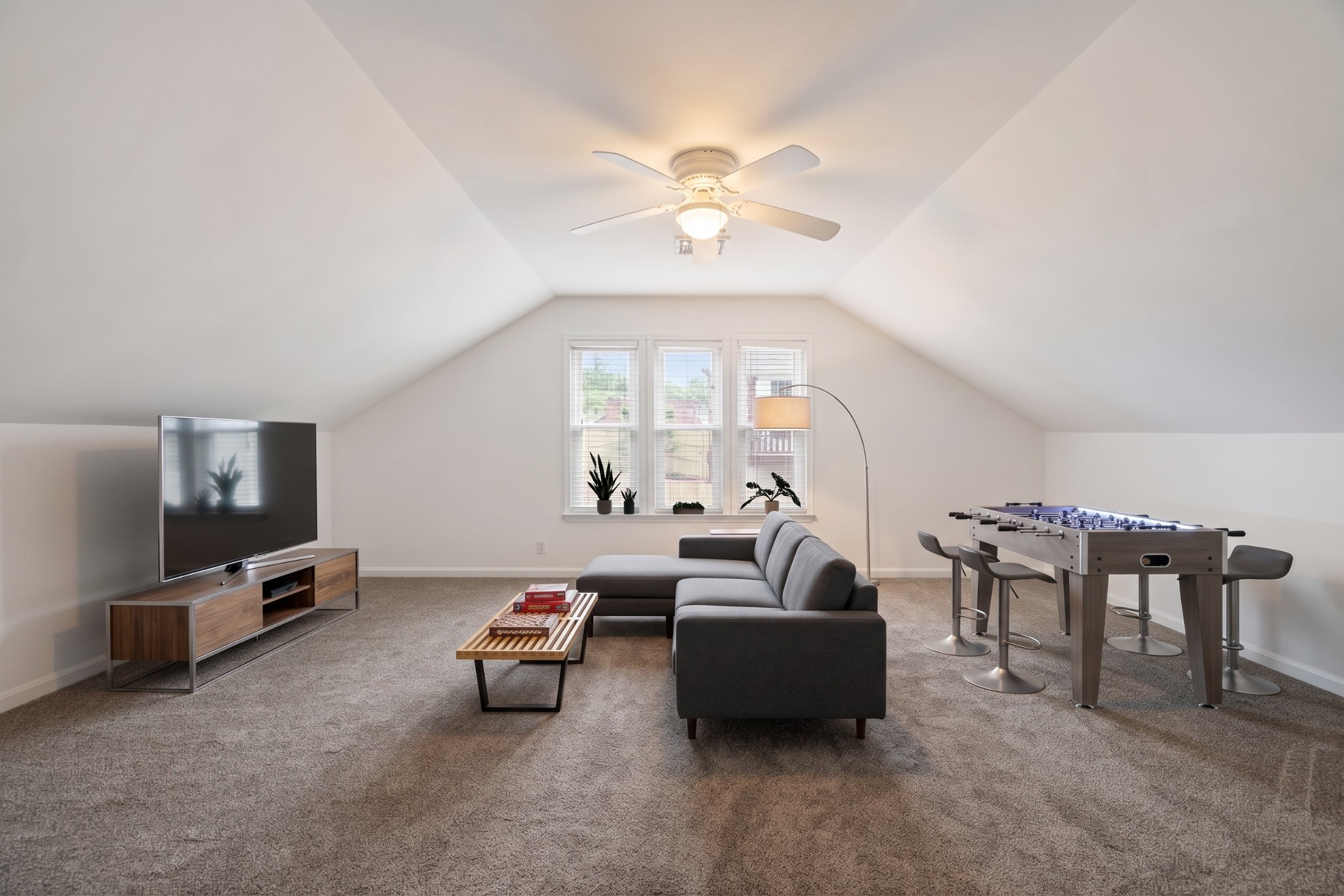 104 Kenaum Ct
