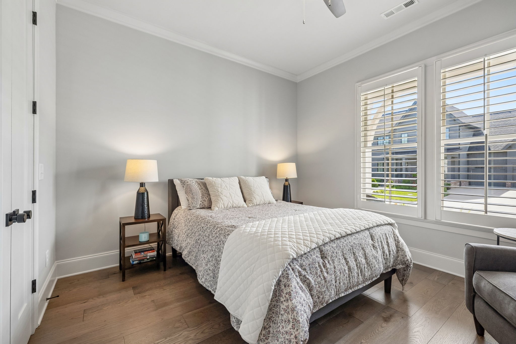 127 Glenrock Dr