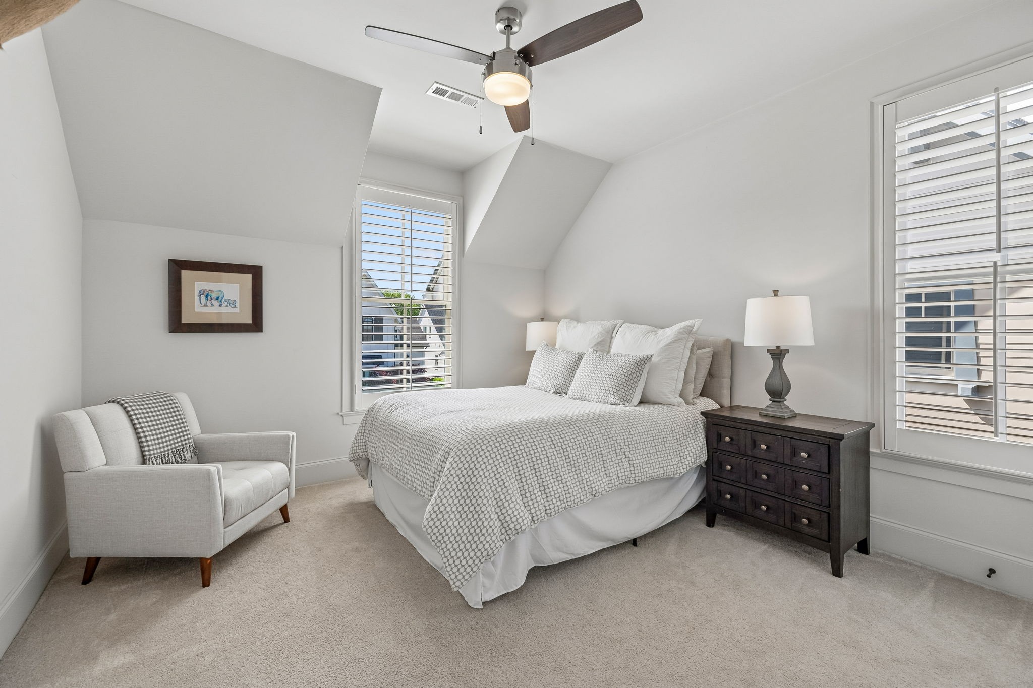 127 Glenrock Dr