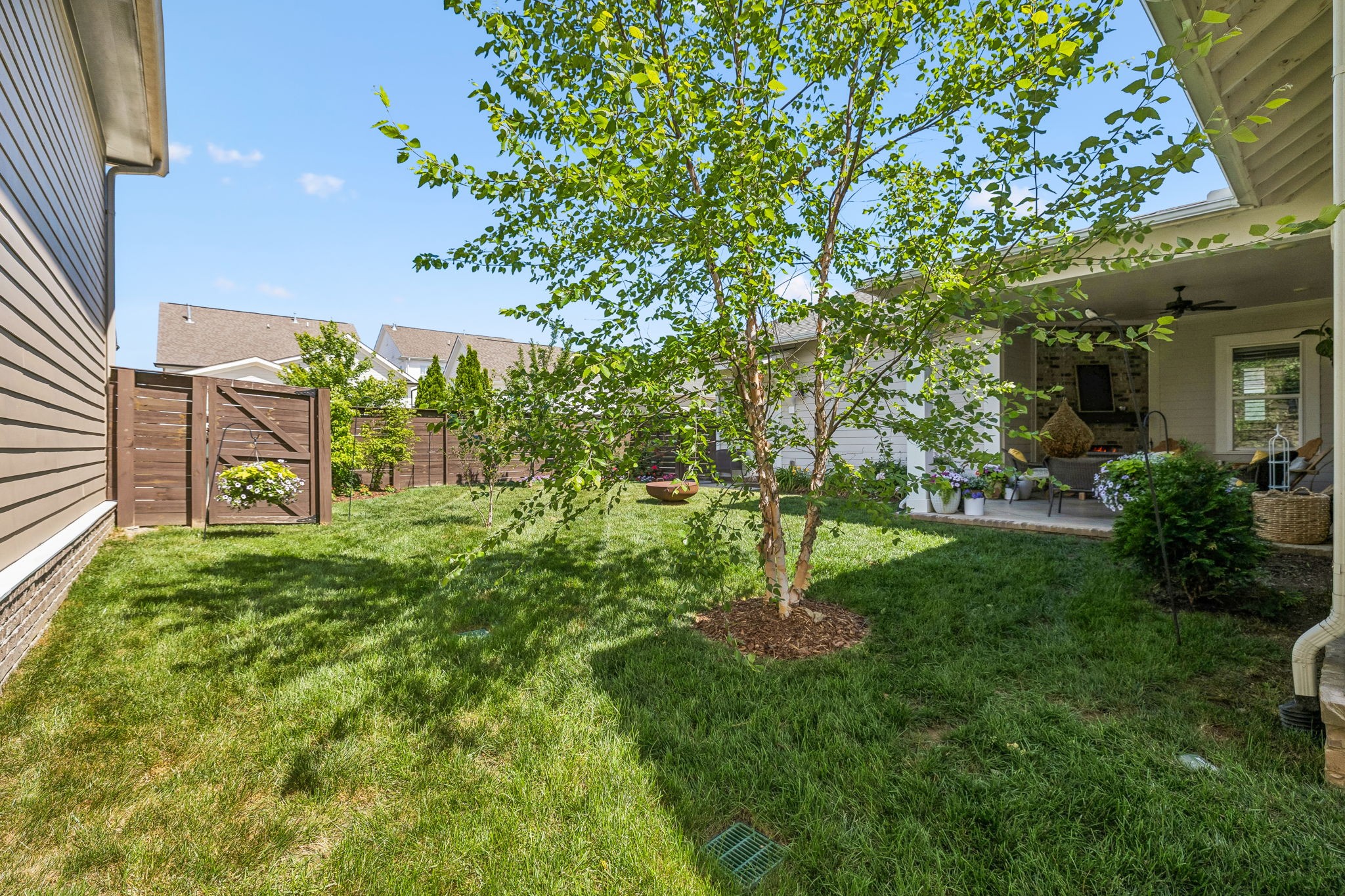 127 Glenrock Dr