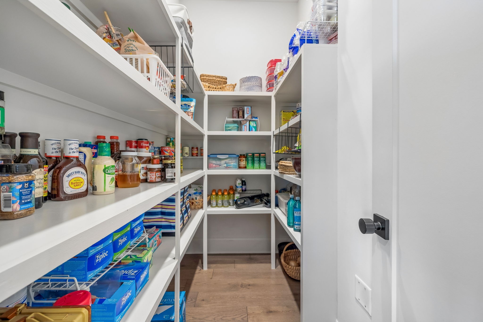 127 Glenrock Dr