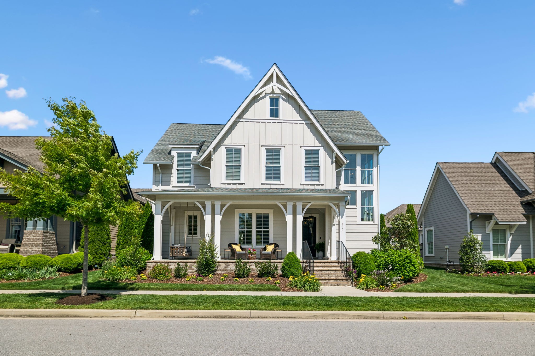 127 Glenrock Dr