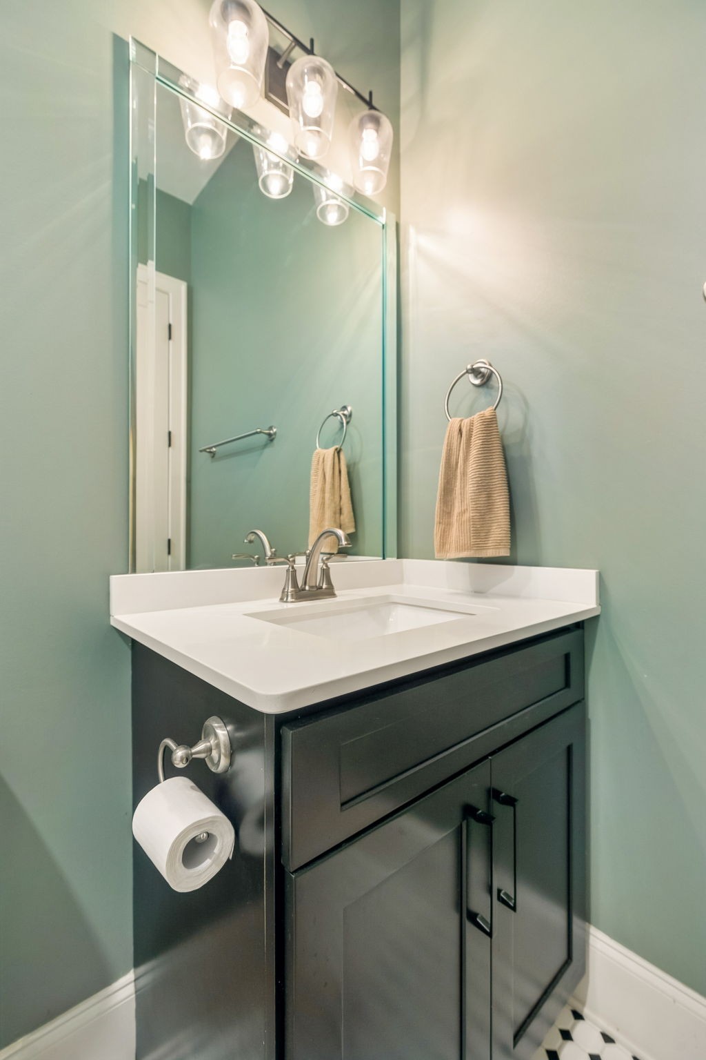 127 Glenrock Dr