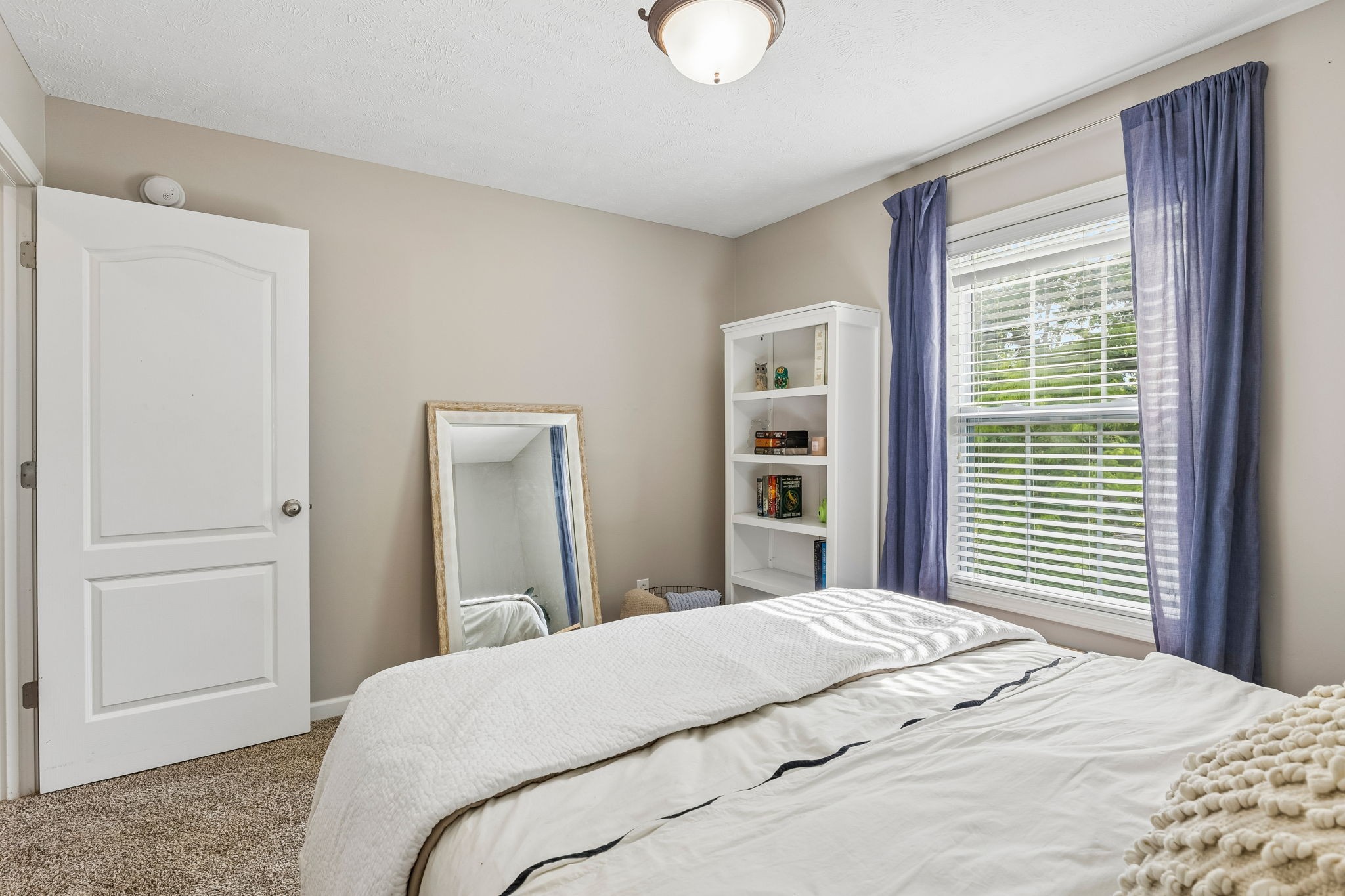 2491 Oak Hill Dr