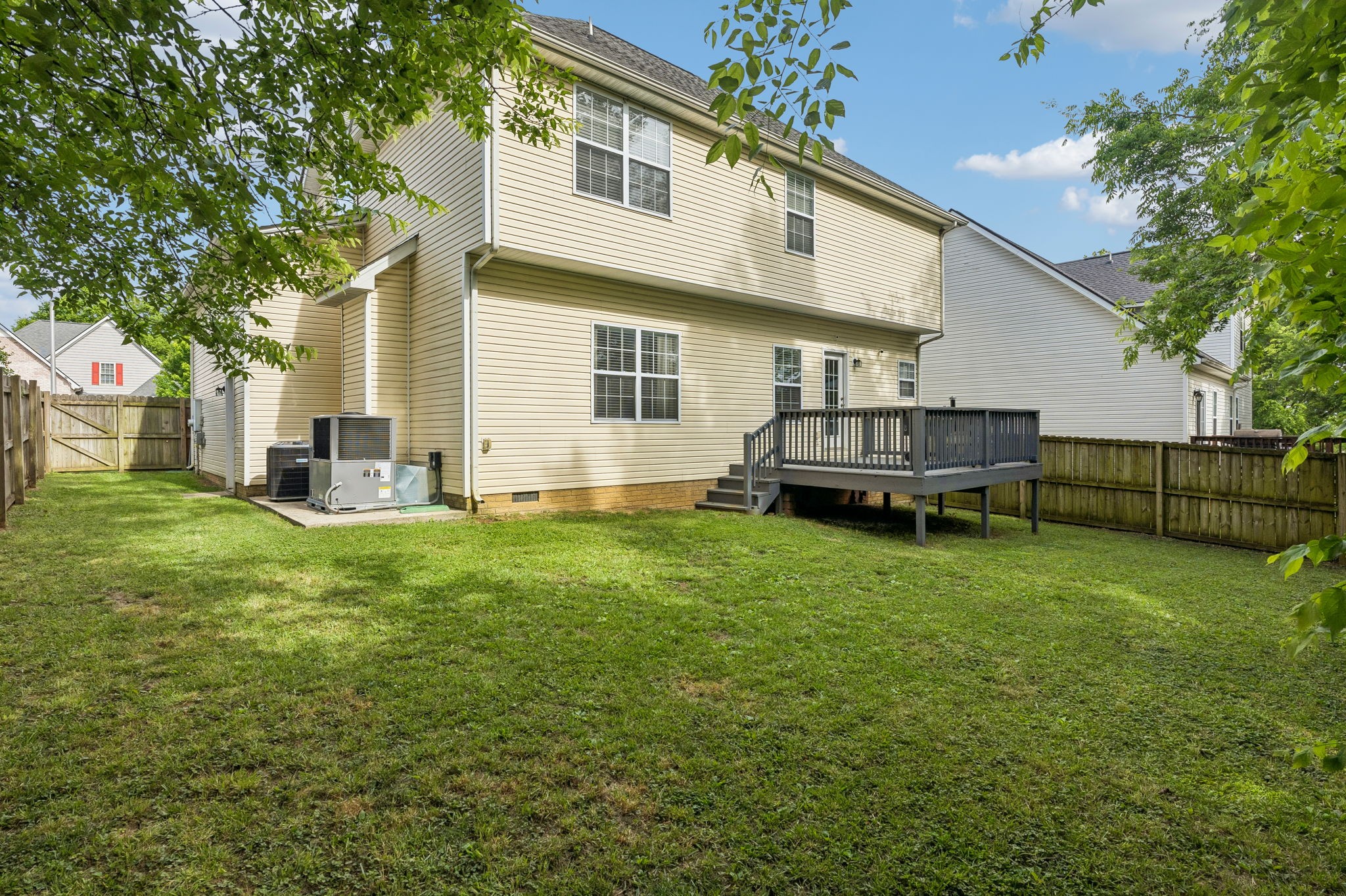2491 Oak Hill Dr
