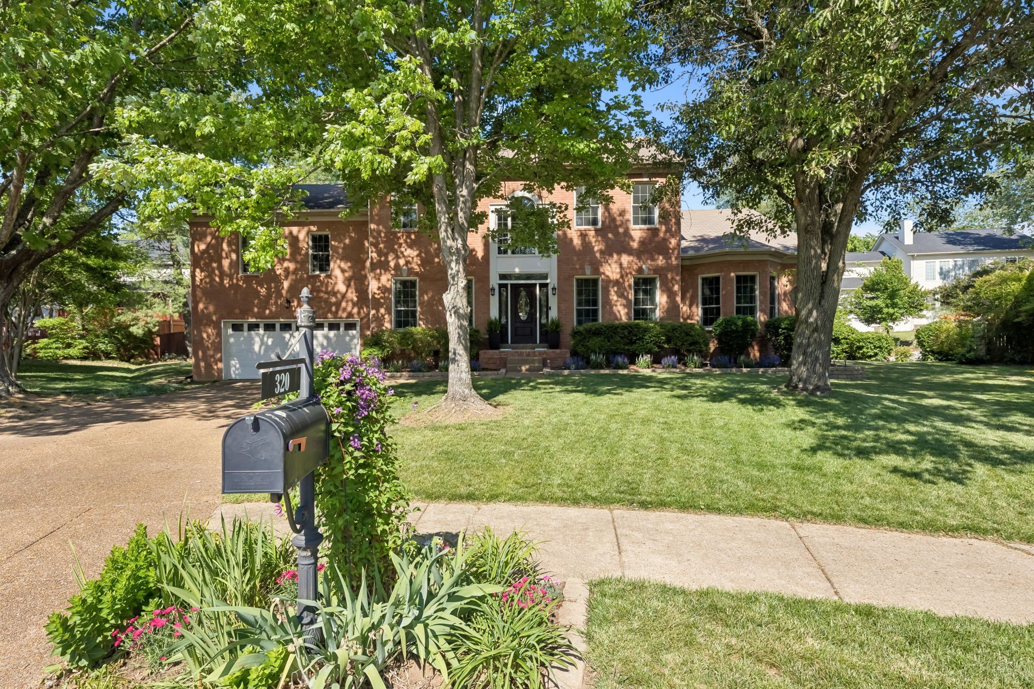 320 Kentons Way