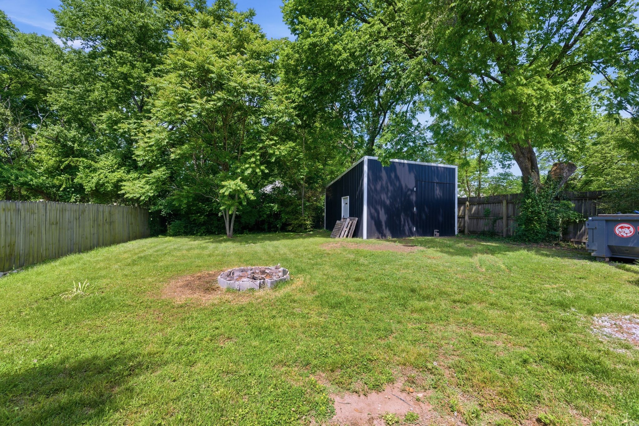 1524 Jones Ave