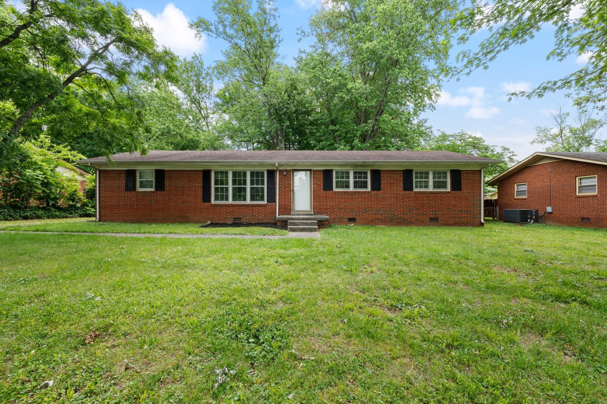 1822 Susan Dr