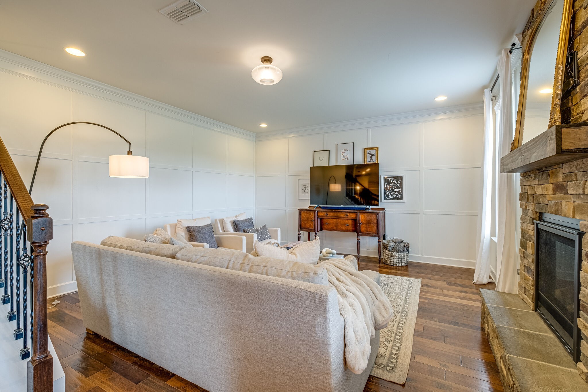 4822 Genoa Dr