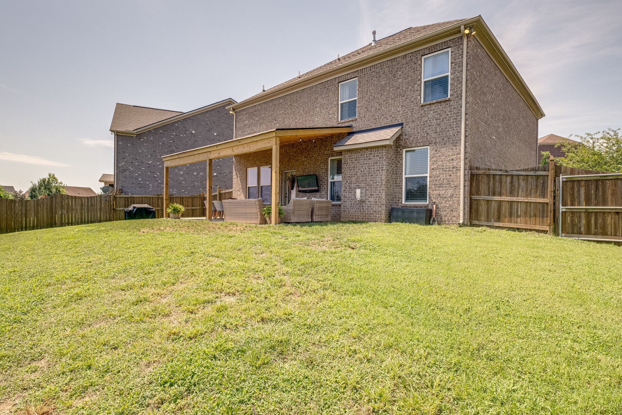 4822 Genoa Dr