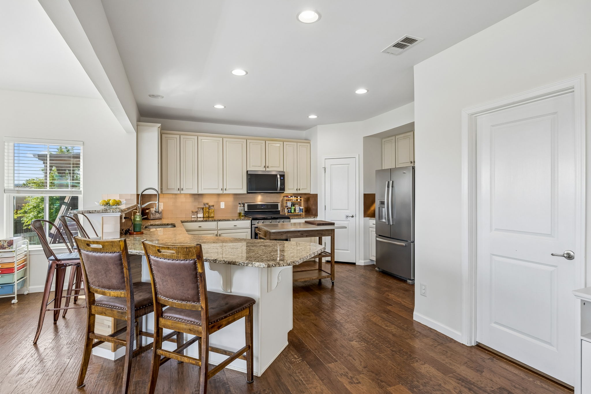 557 Wolfeboro Ln