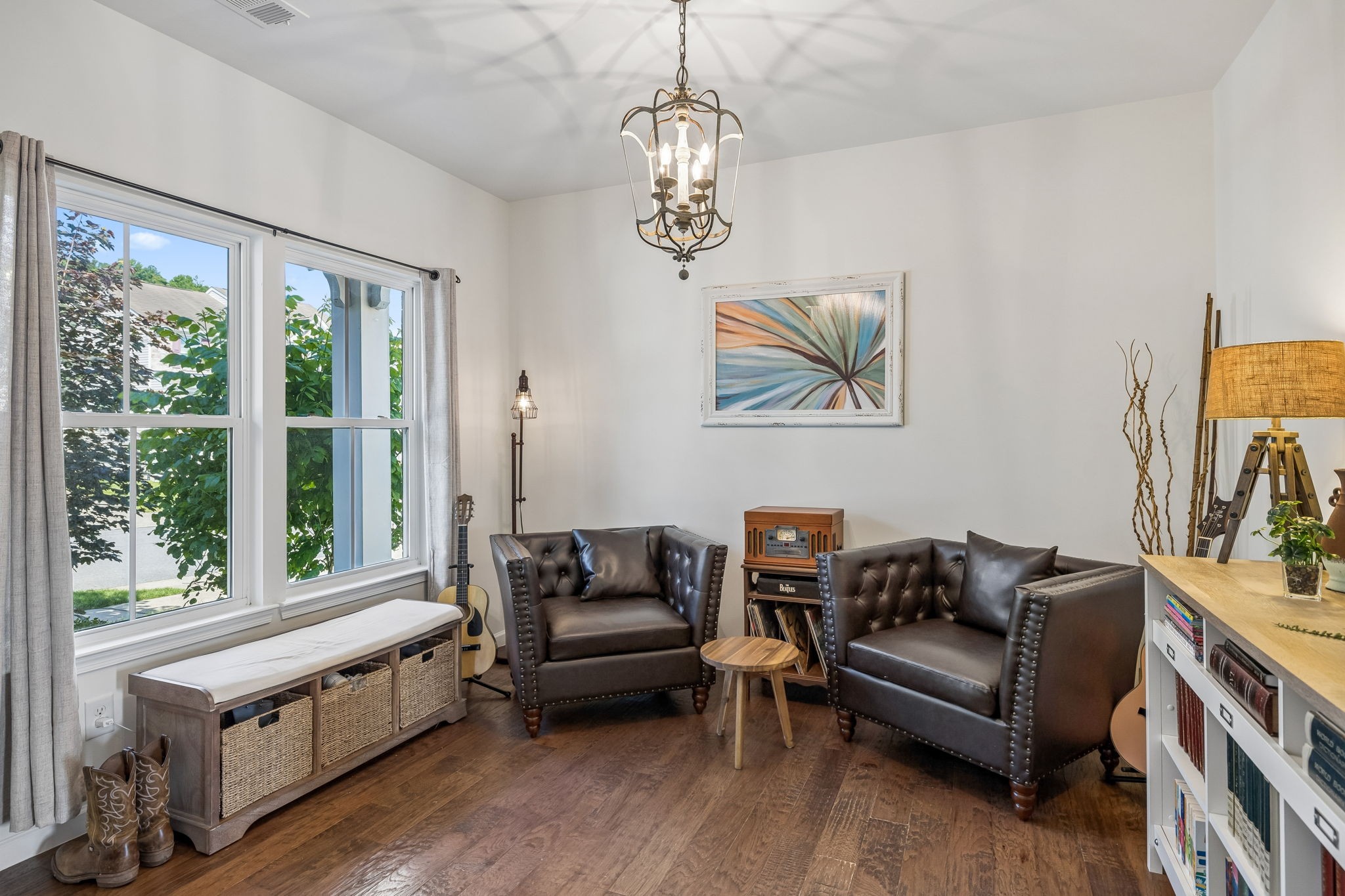 557 Wolfeboro Ln