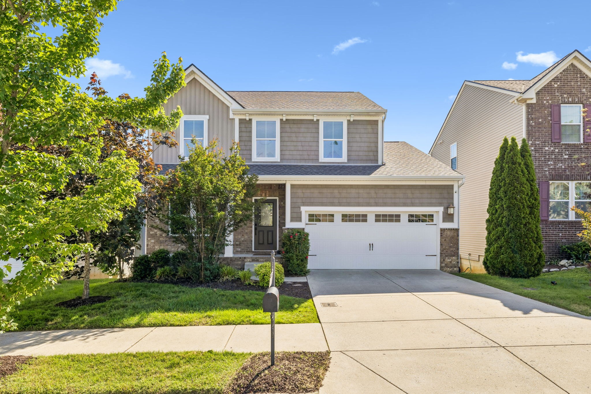 557 Wolfeboro Ln