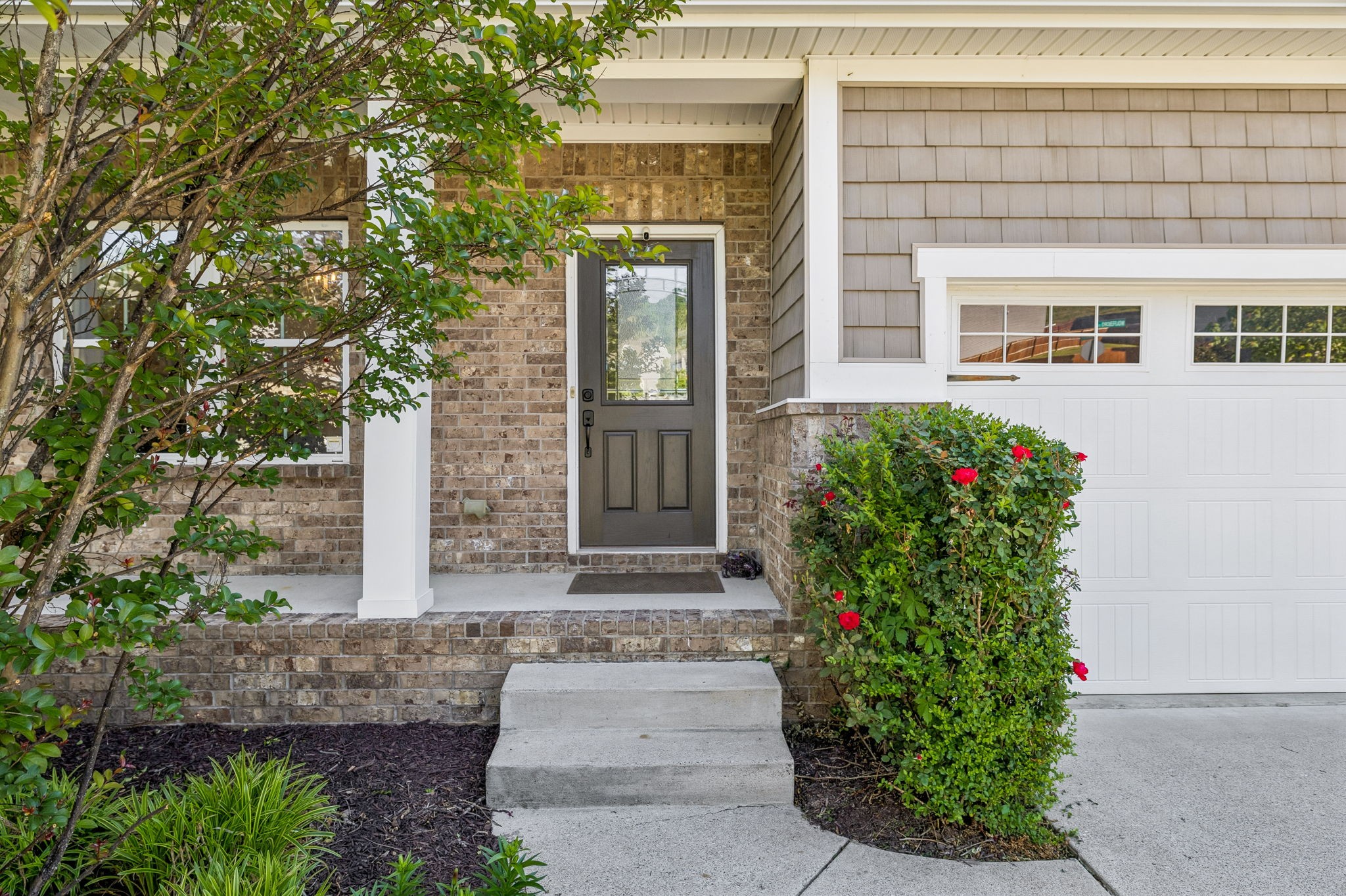 557 Wolfeboro Ln
