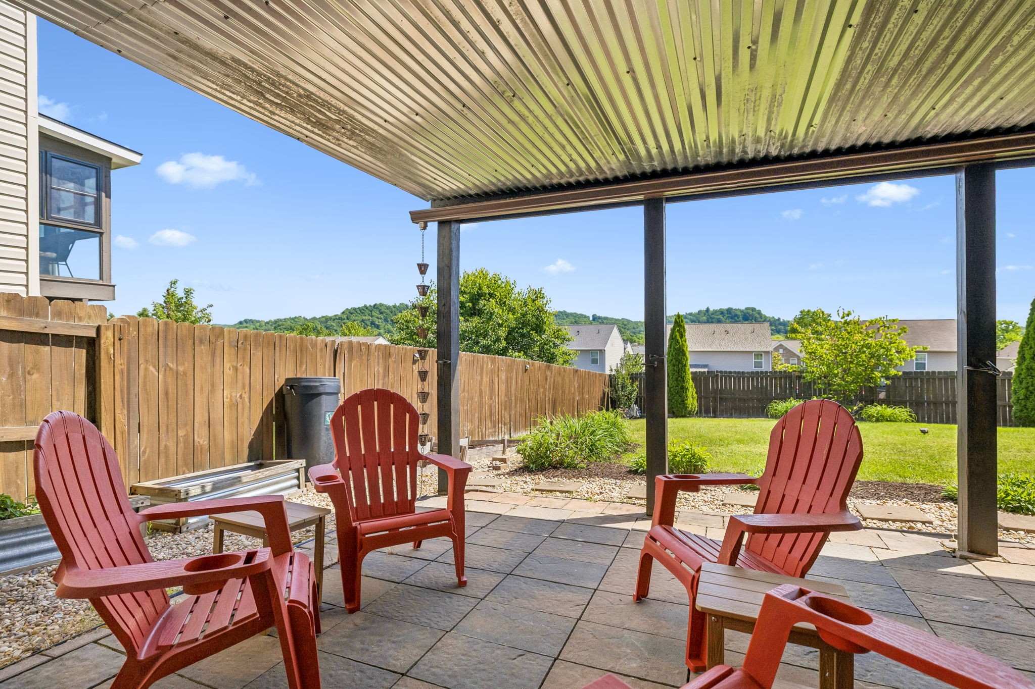 557 Wolfeboro Ln