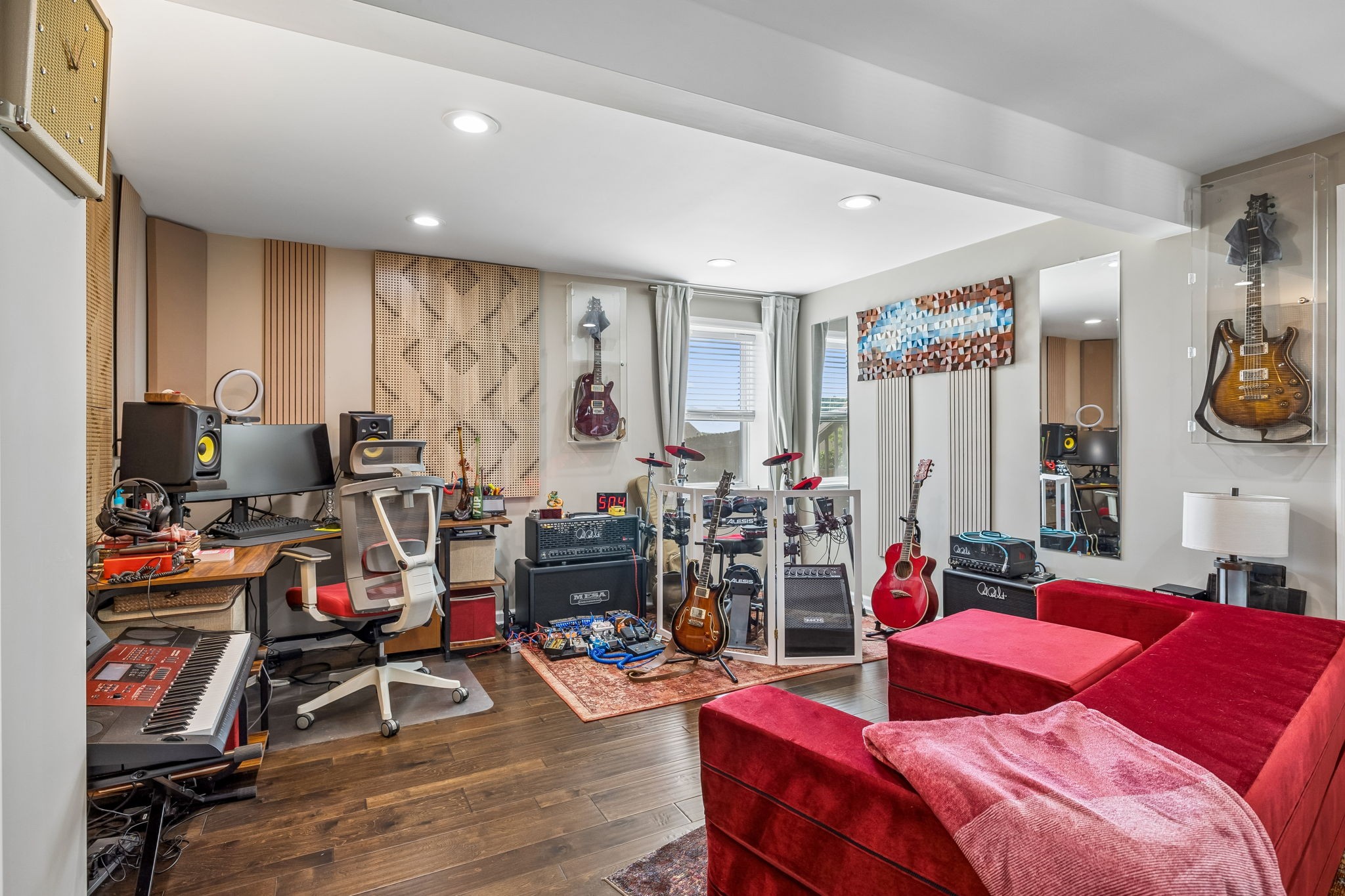 557 Wolfeboro Ln