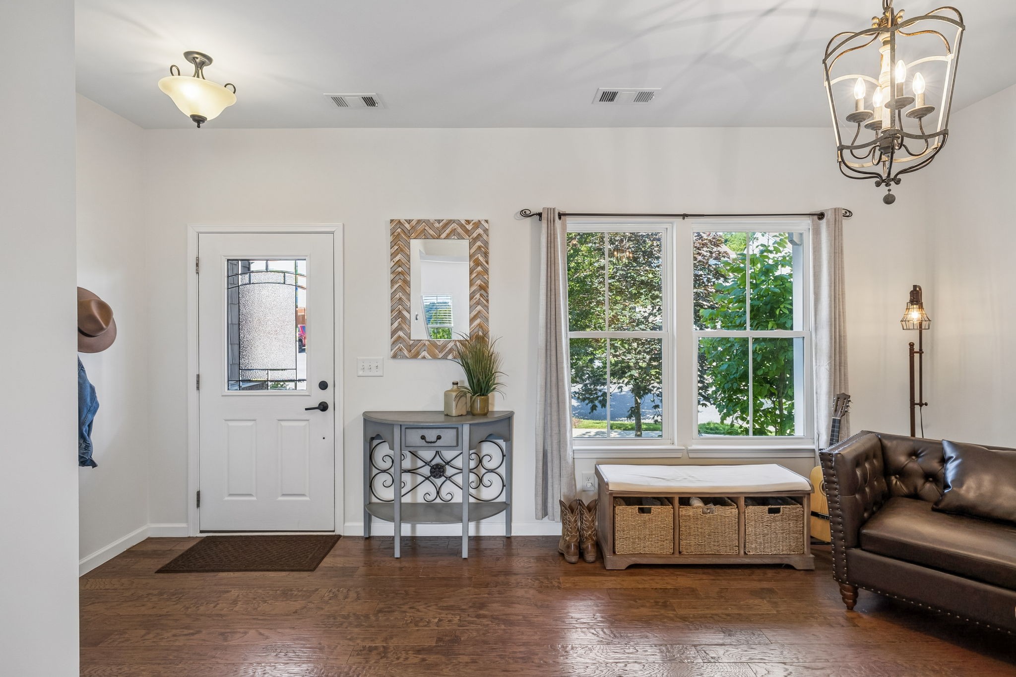 557 Wolfeboro Ln
