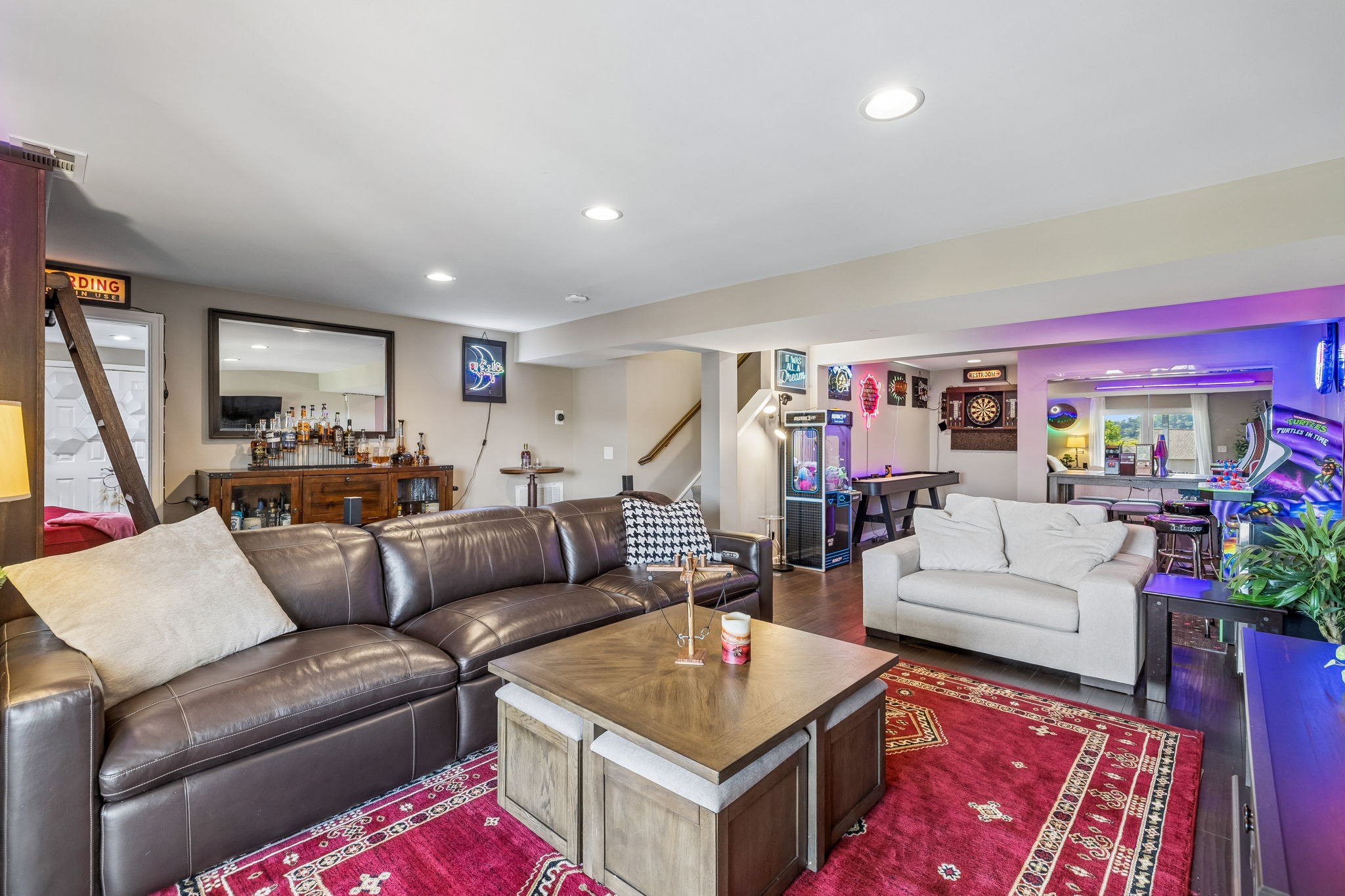 557 Wolfeboro Ln