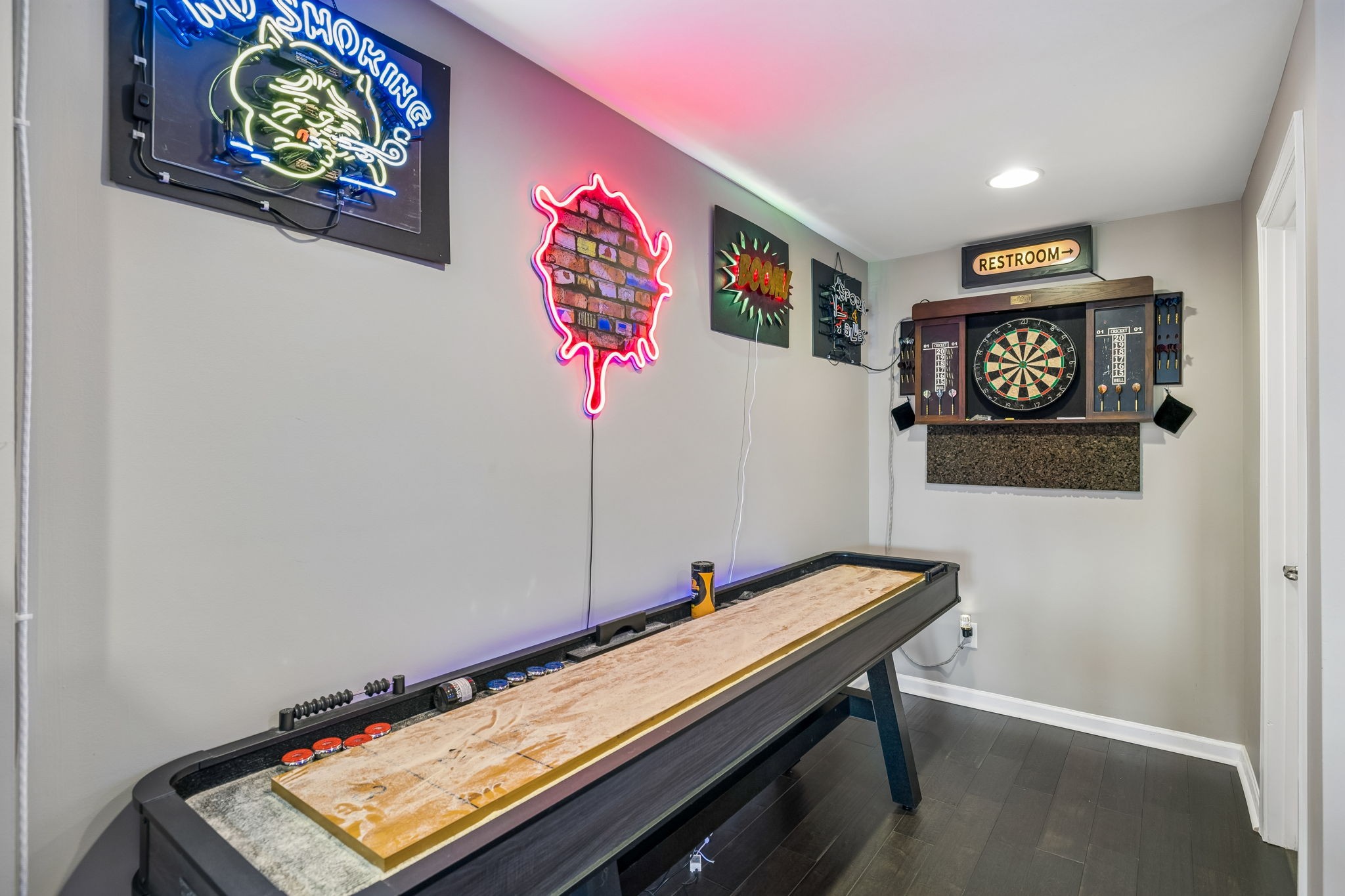 557 Wolfeboro Ln