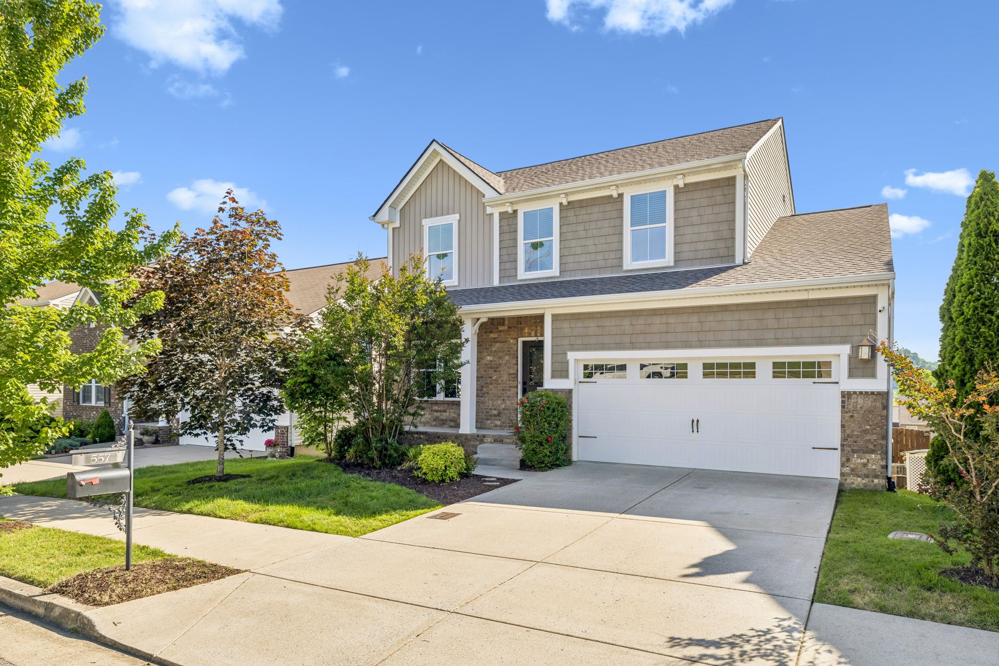 557 Wolfeboro Ln