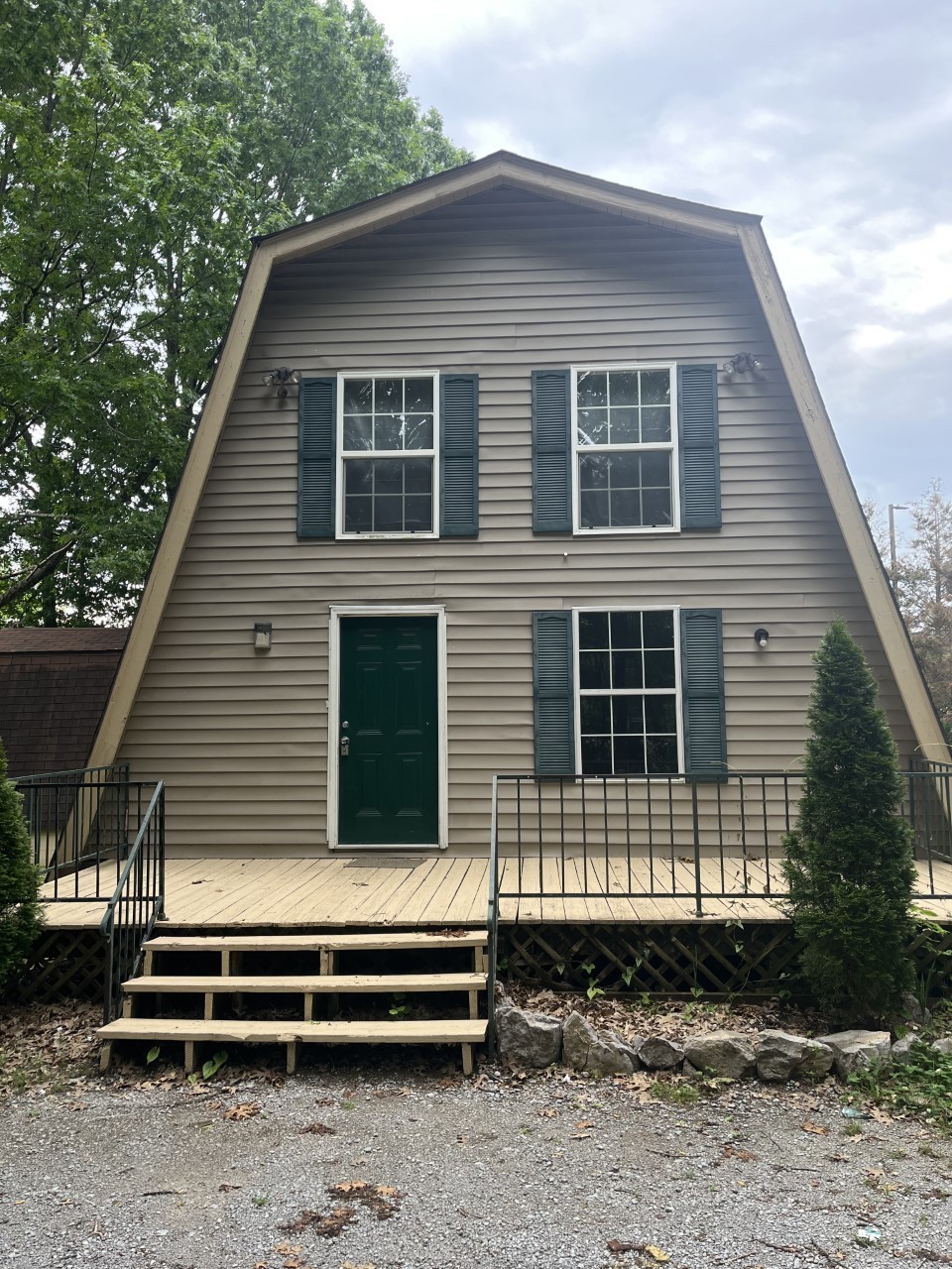 1706 Lascassas Pike