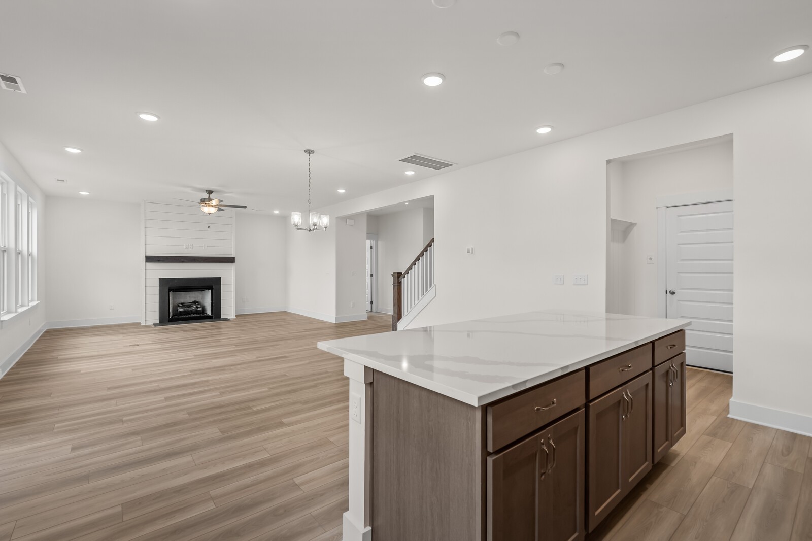 285 Johnnys Place