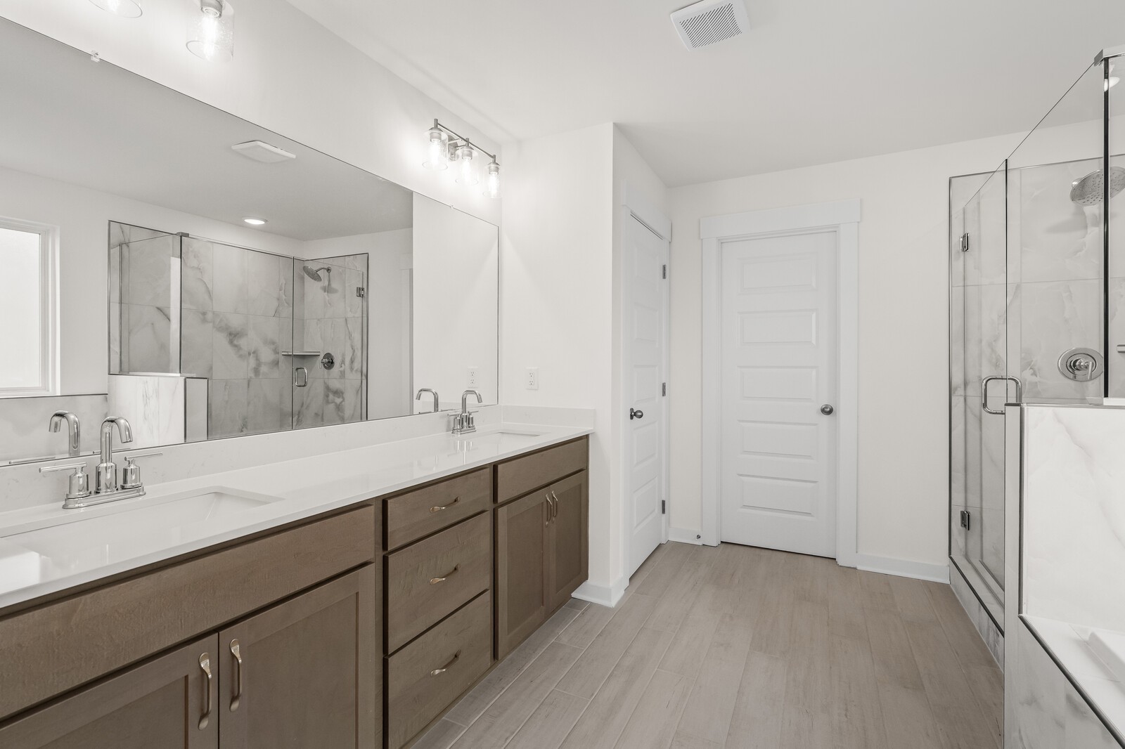 285 Johnnys Place