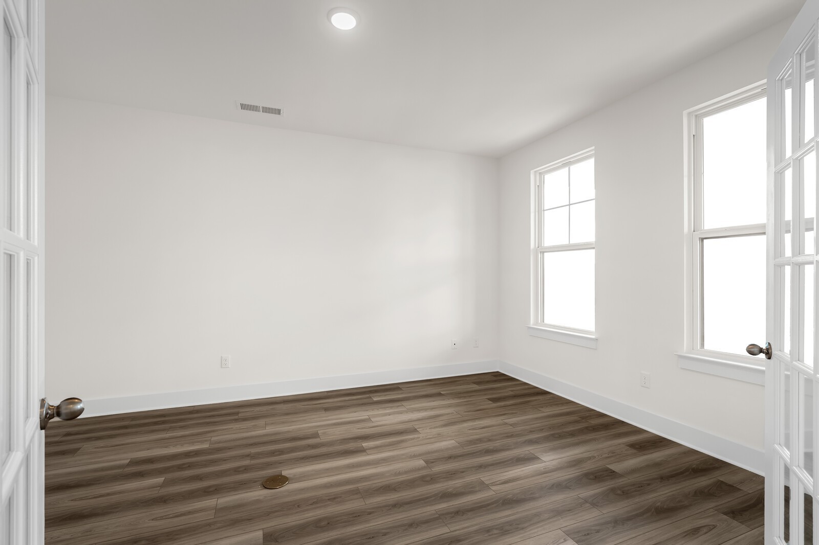 285 Johnnys Place