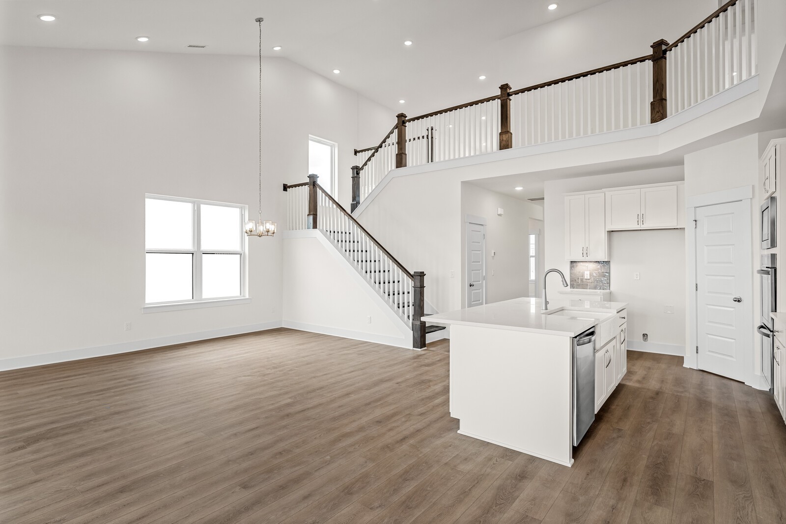 283 Johnnys Place