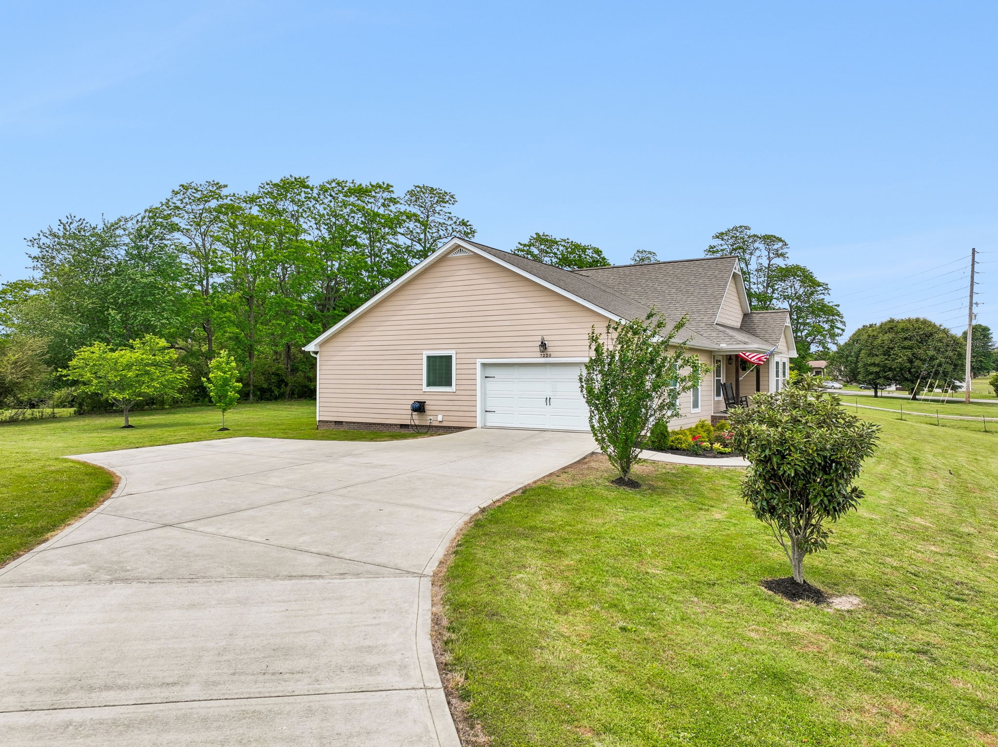 7220 Ditty Rd