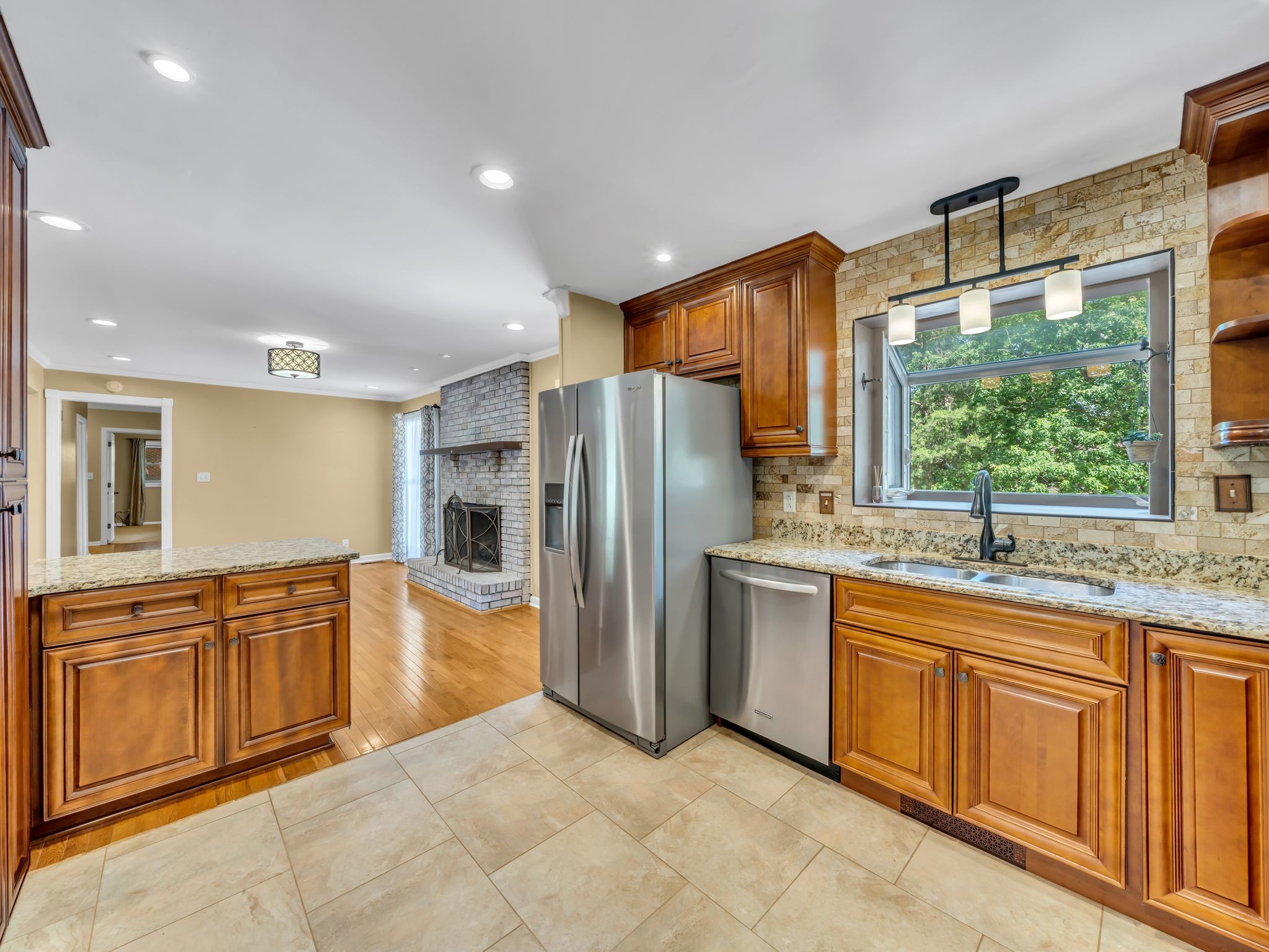 3043 Trough Springs Rd