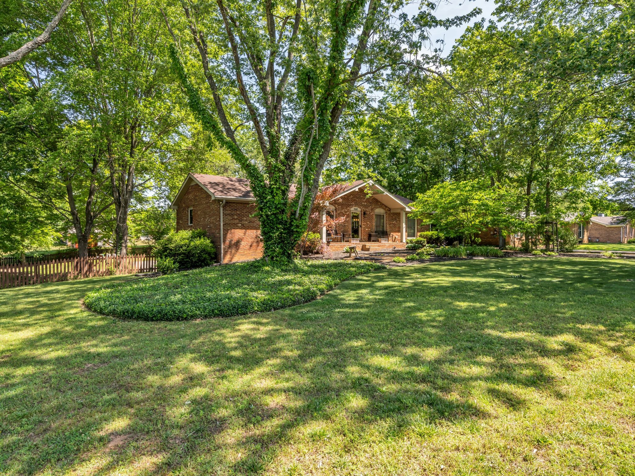 3043 Trough Springs Rd