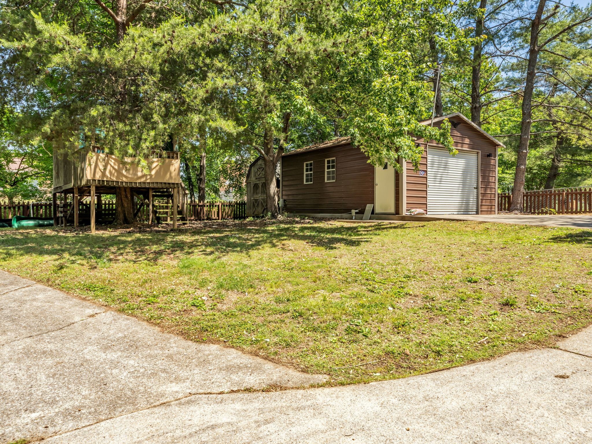 3043 Trough Springs Rd