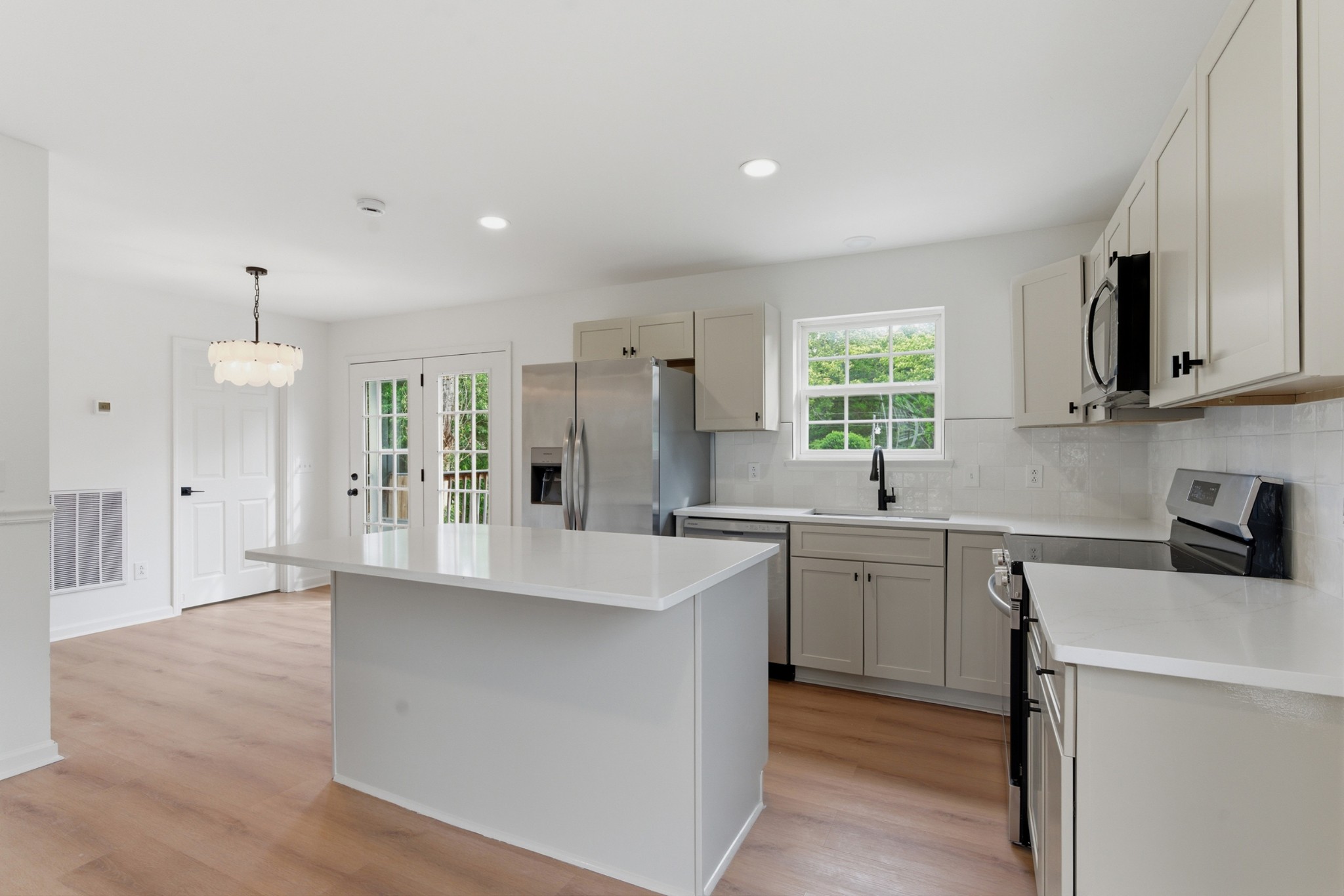 7108 Gregory Ct
