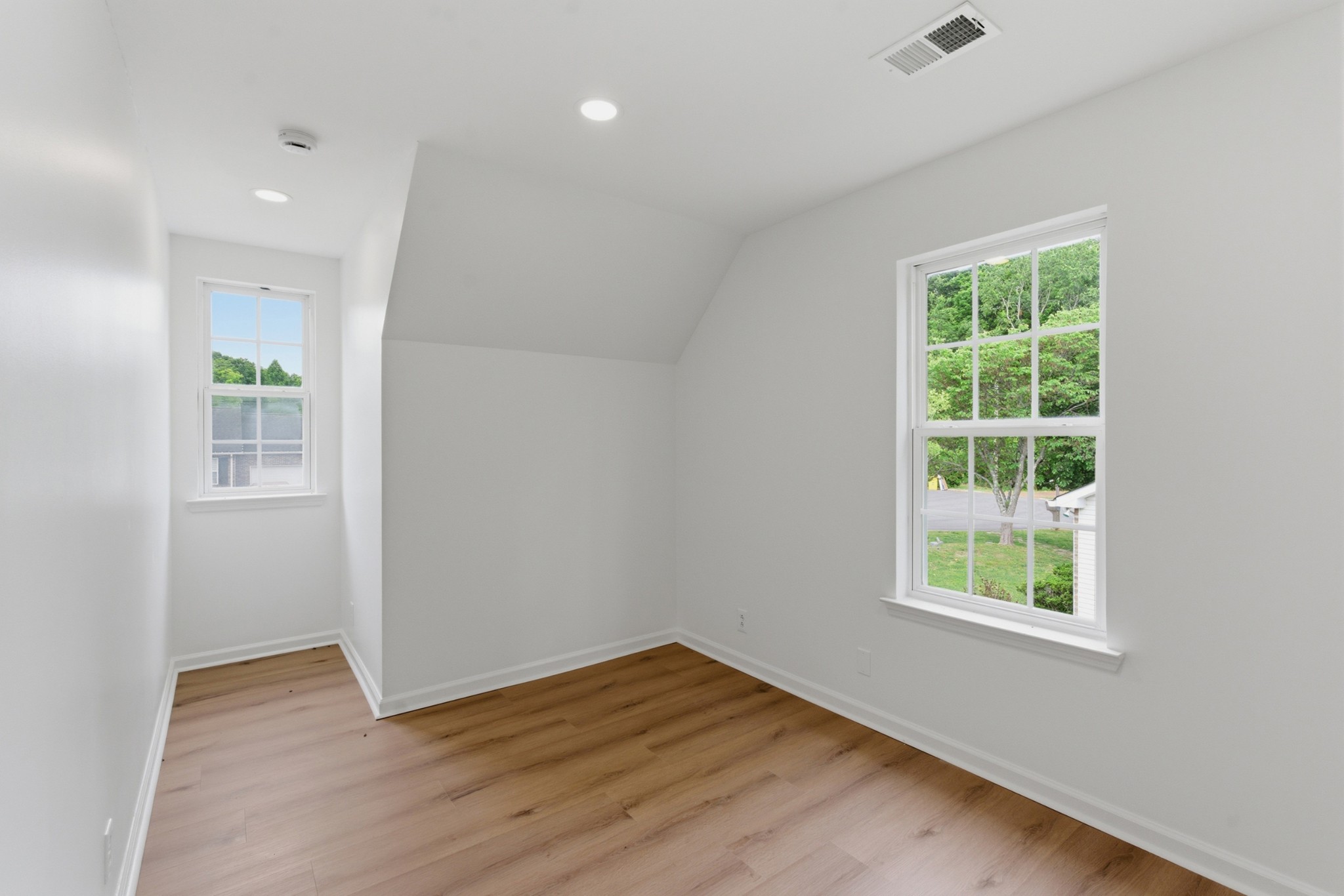 7108 Gregory Ct