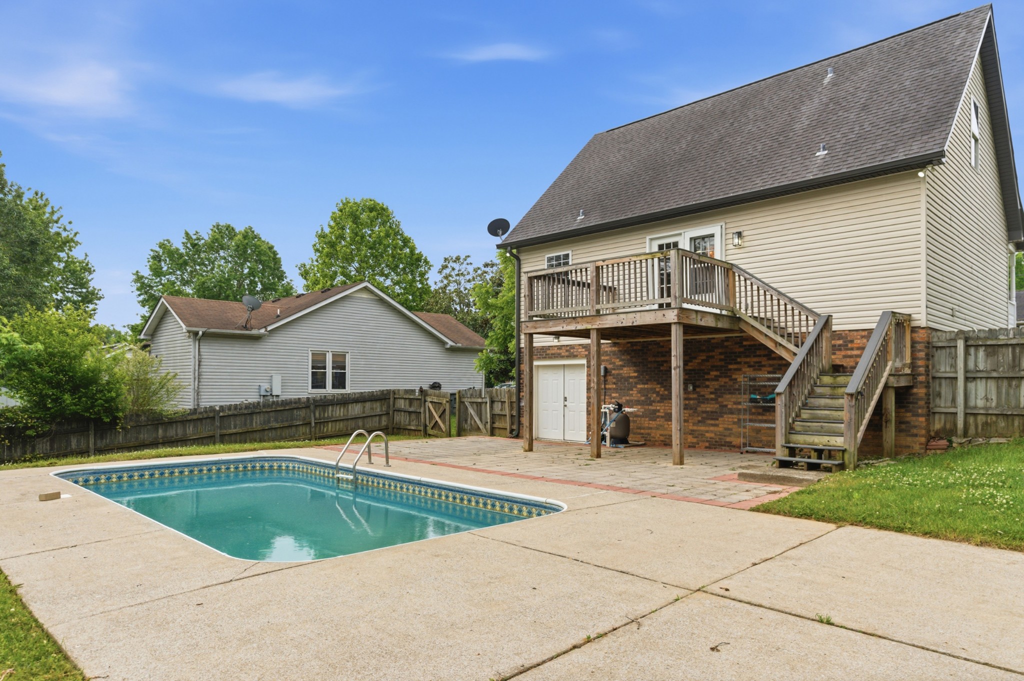 7108 Gregory Ct