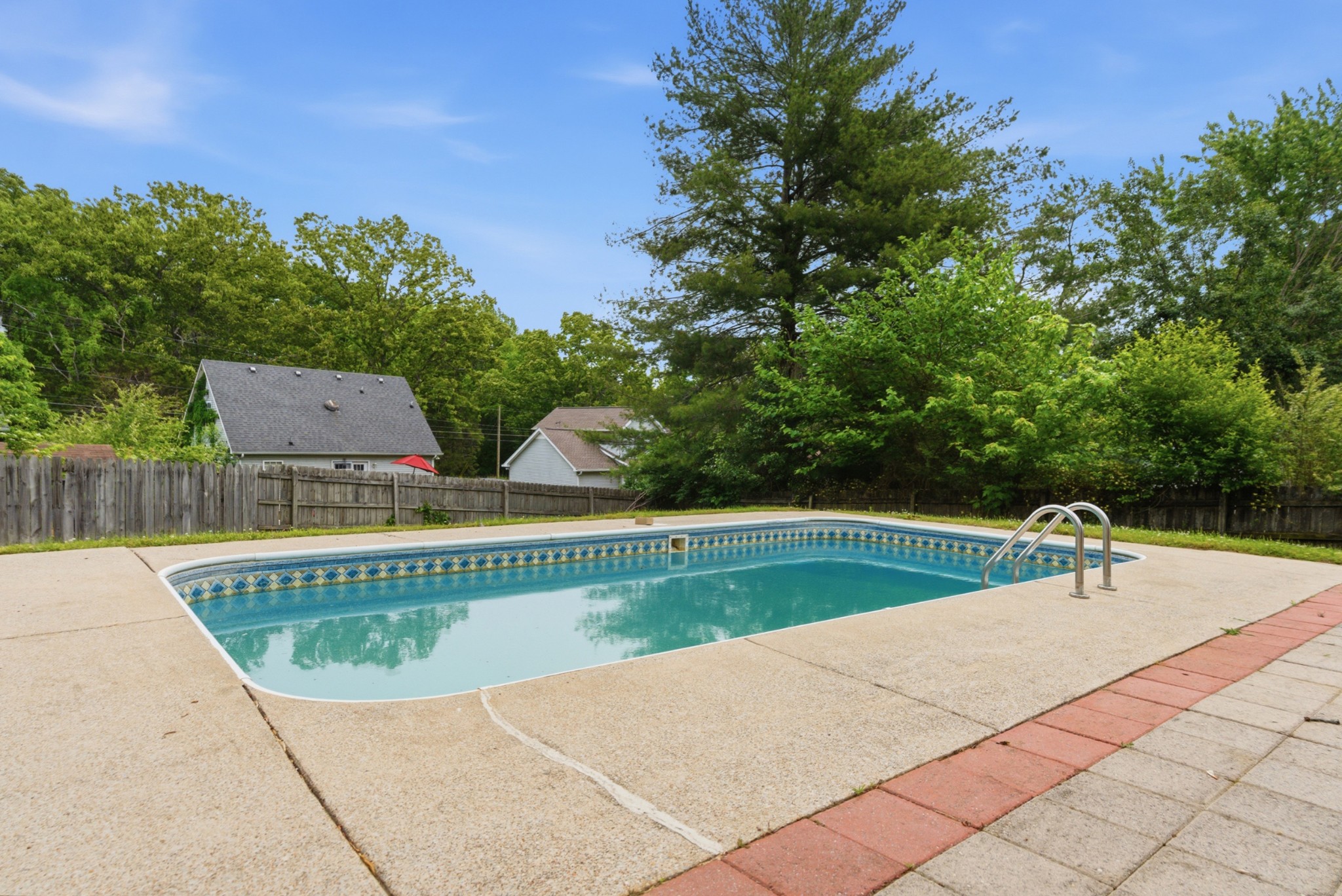 7108 Gregory Ct