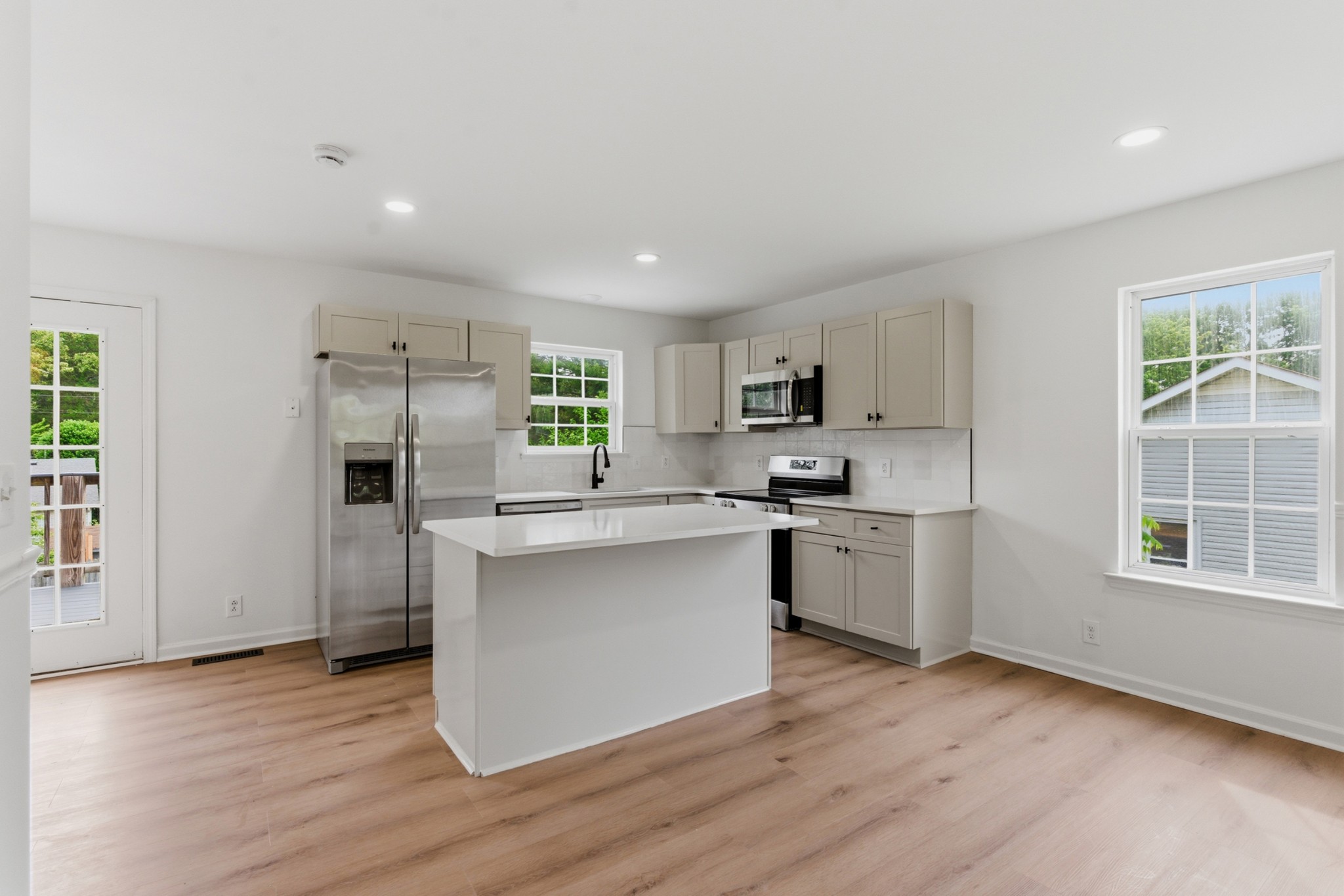 7108 Gregory Ct