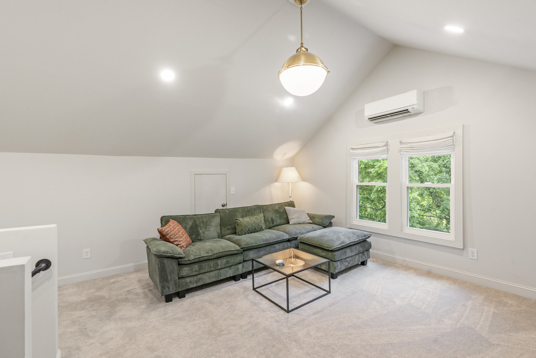 2127 Blair Blvd