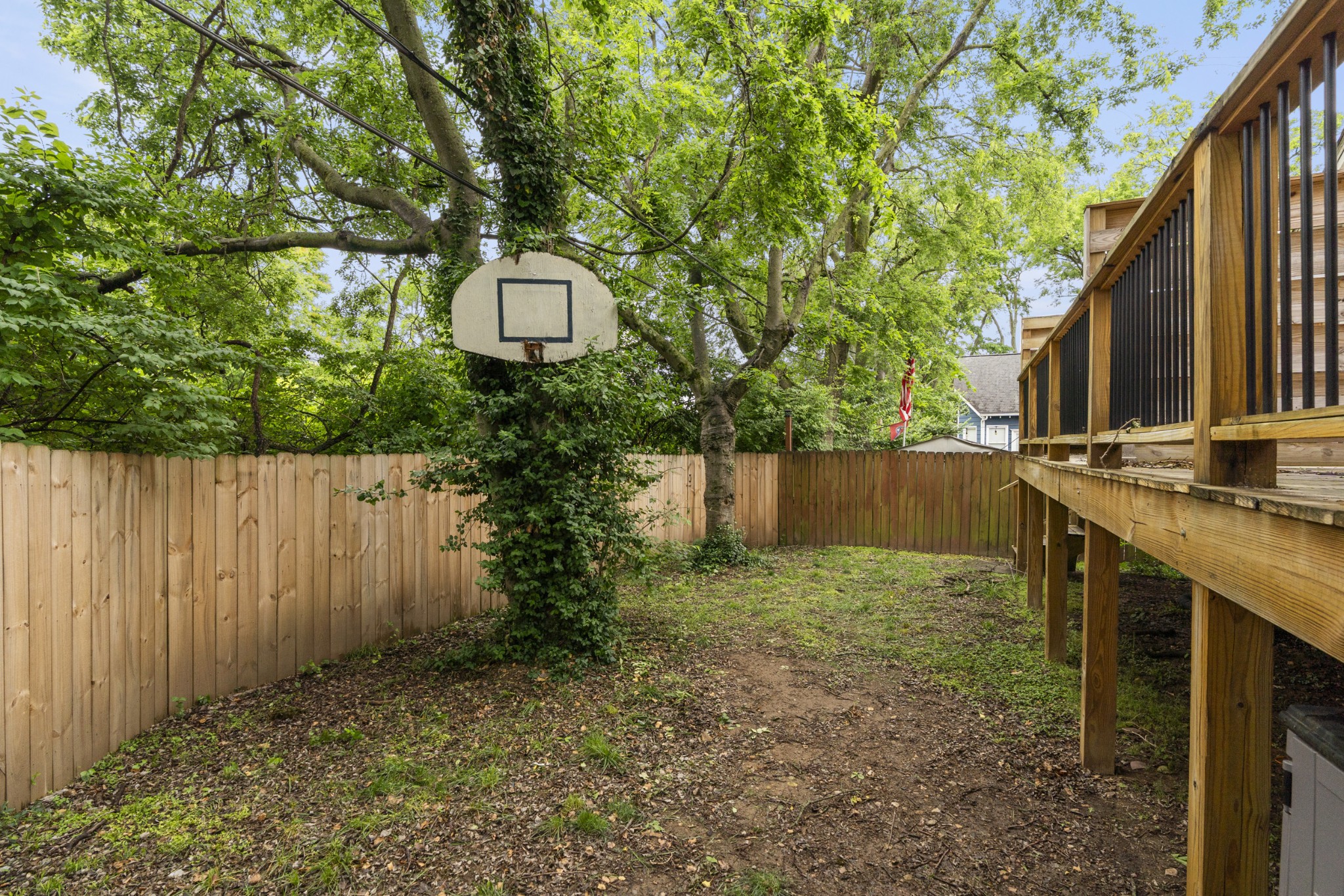 2127 Blair Blvd