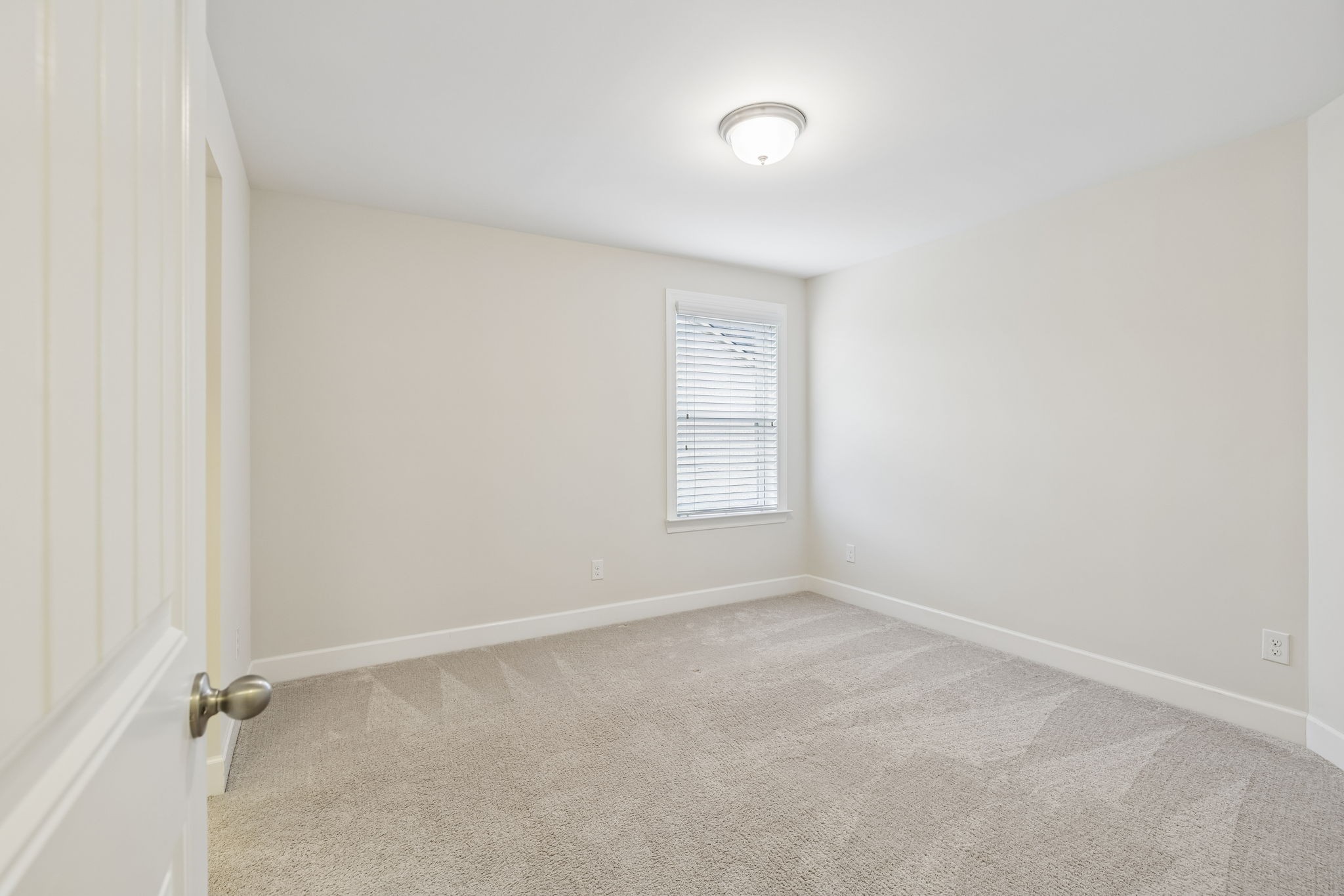 1237 Cressy Ln