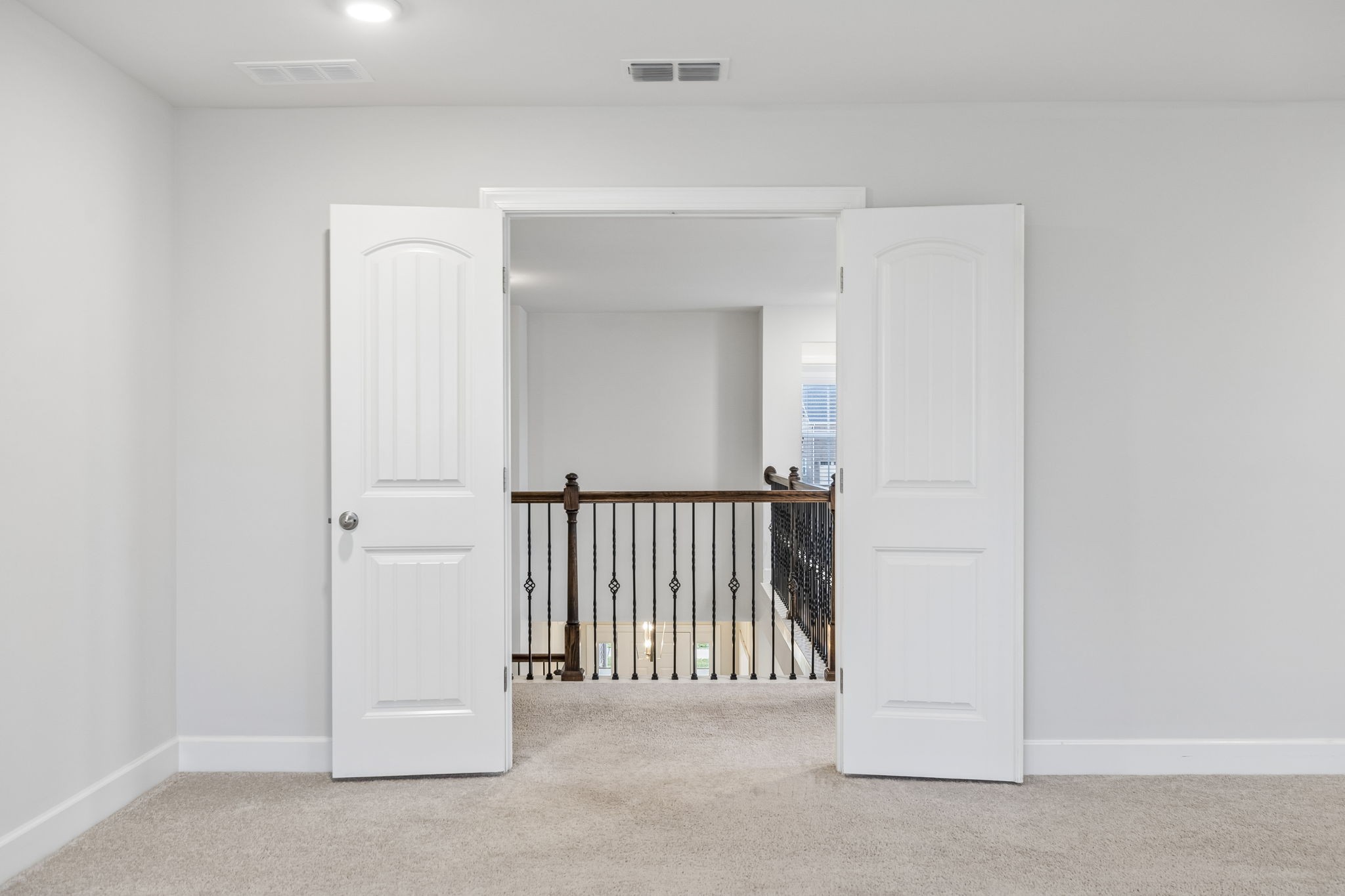 1237 Cressy Ln