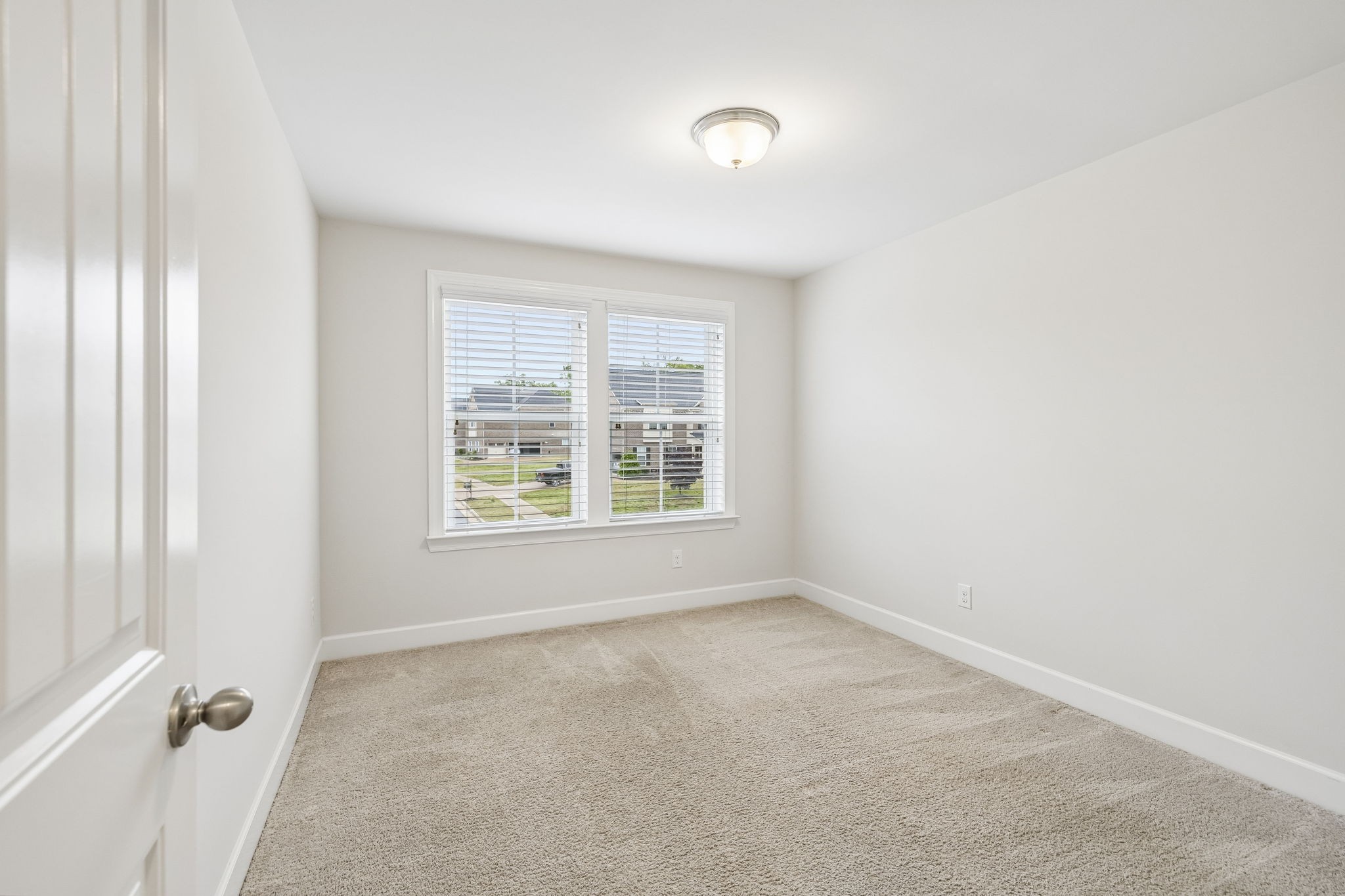 1237 Cressy Ln