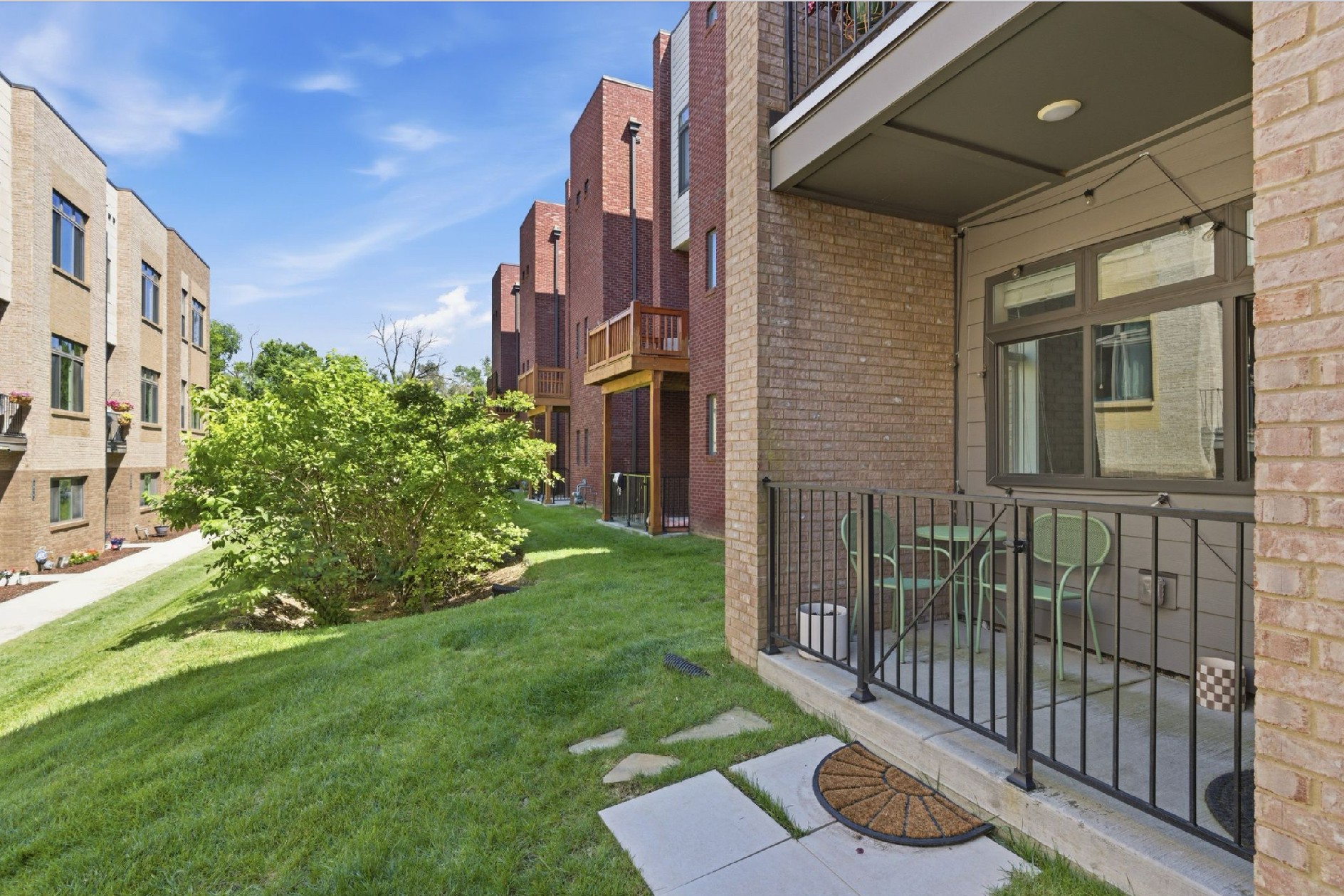 1608 Marshall Hollow Dr Unit: 102