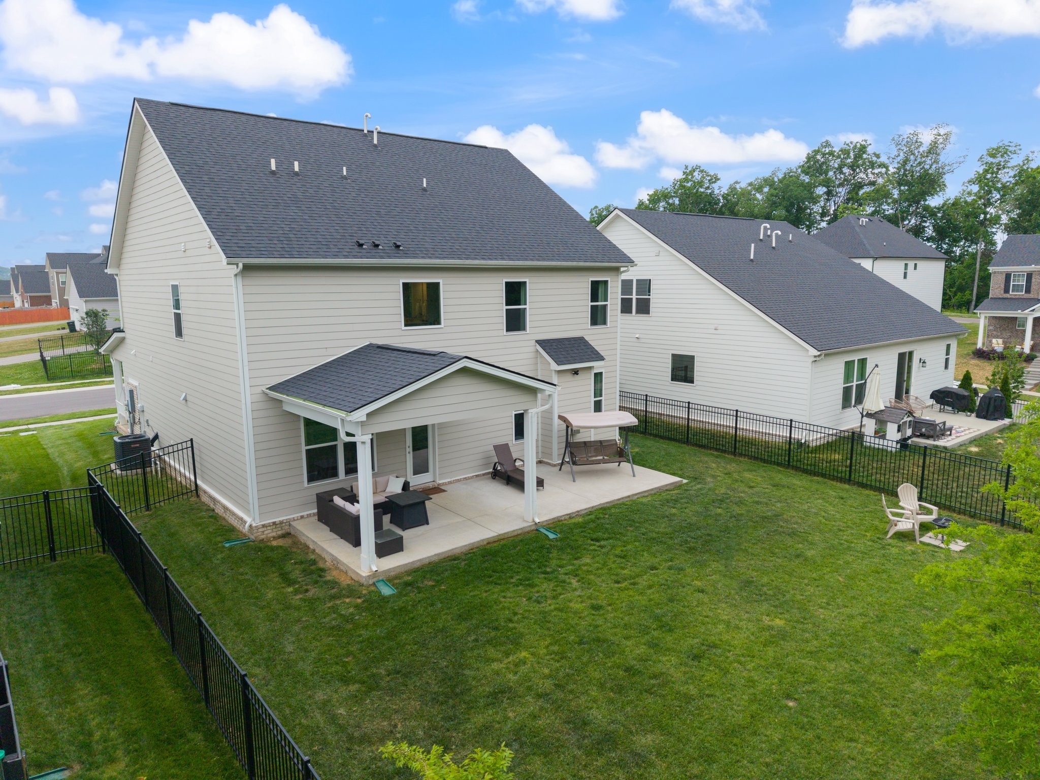 4056 Rosa Dr
