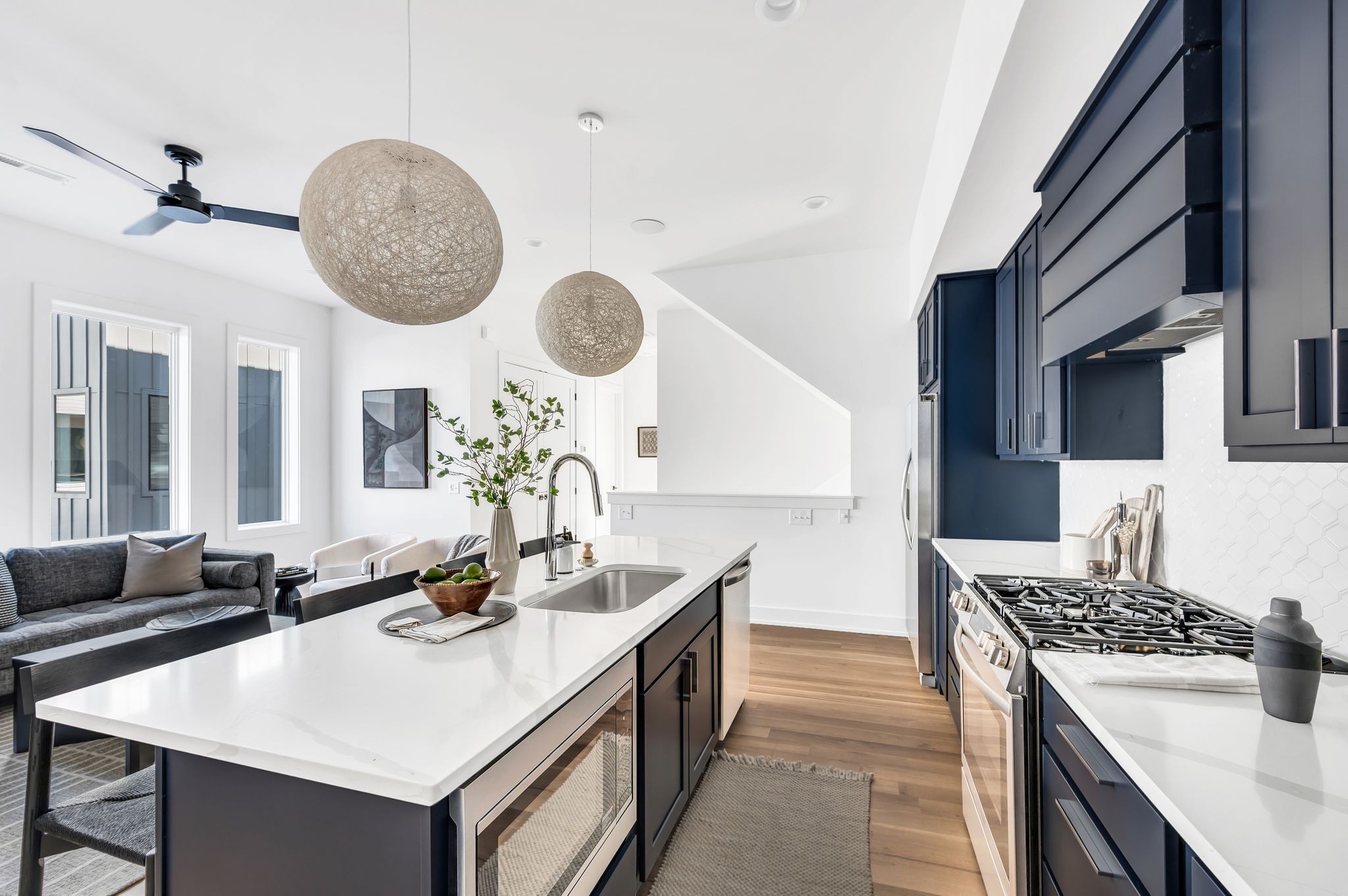16B Willis St