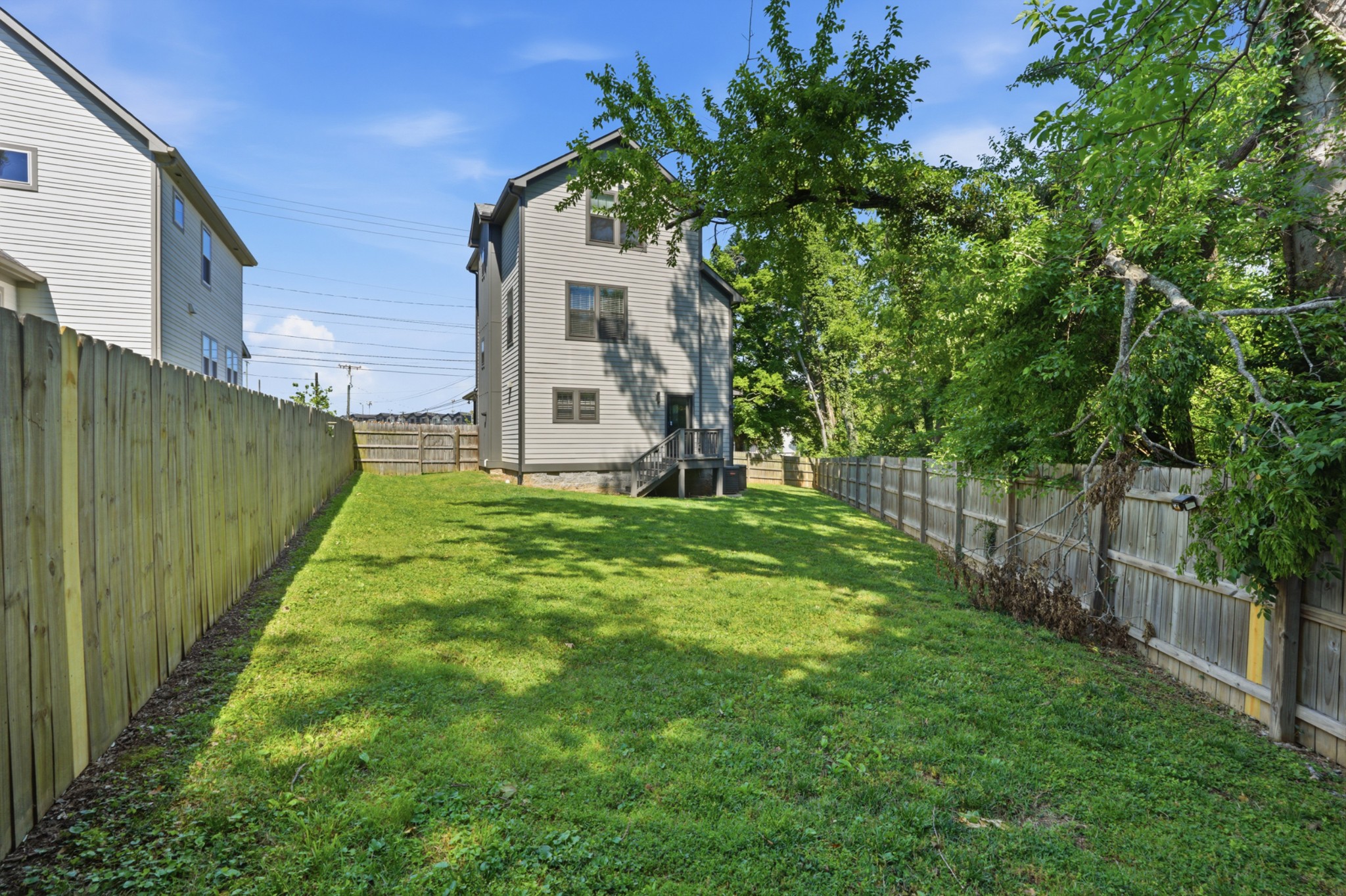 331 Woodycrest Ave