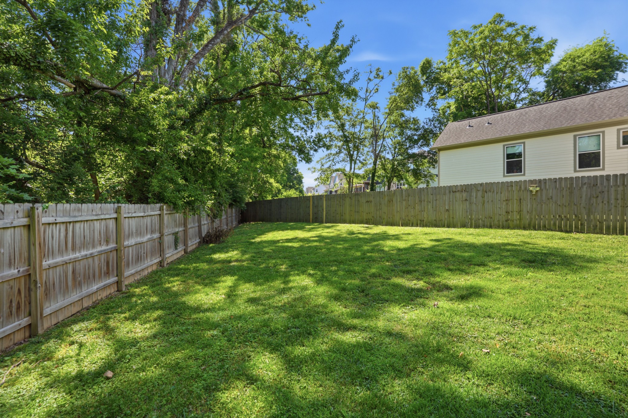 331 Woodycrest Ave